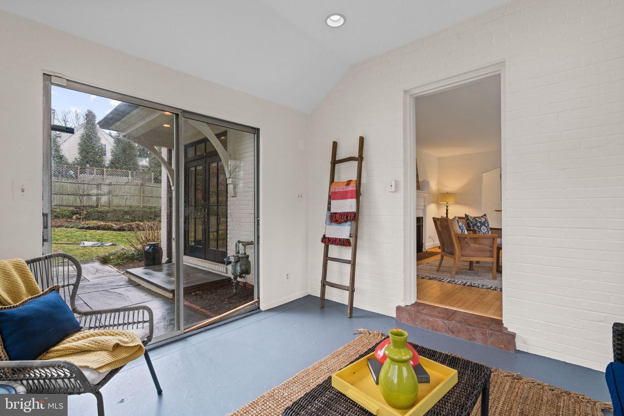 WESTGATE - Residential