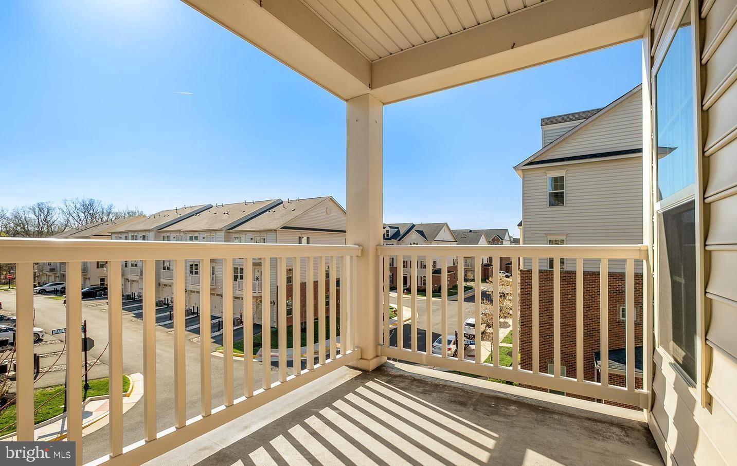 VIRGINIA MANOR CONDOMINIUM - Residential Lease