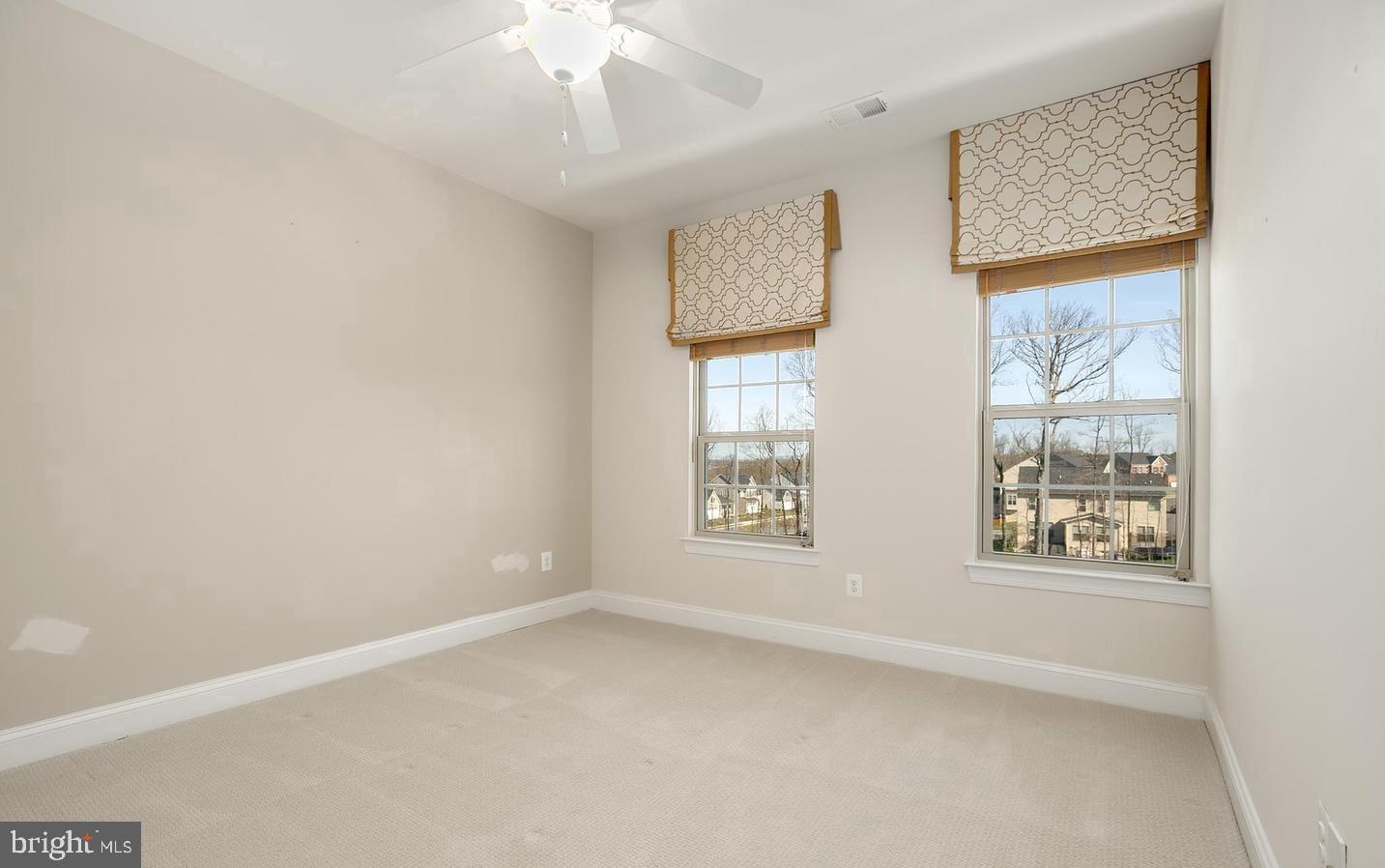 VIRGINIA MANOR CONDOMINIUM - Residential Lease