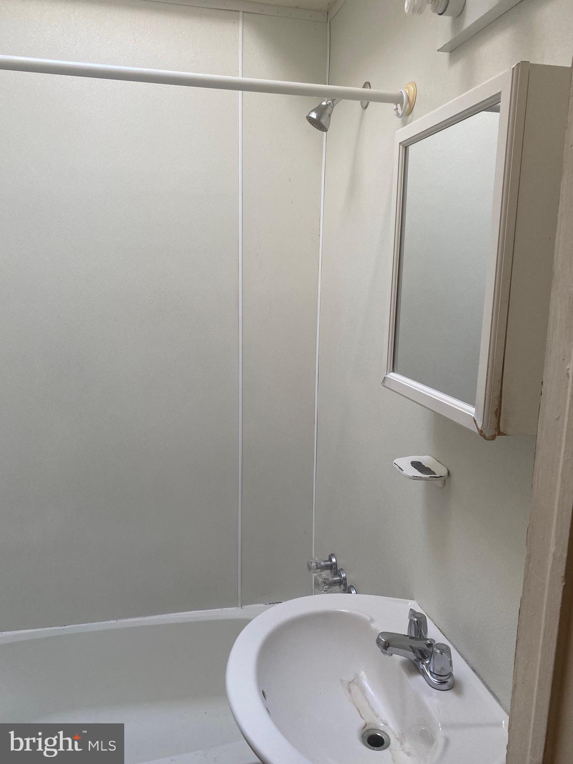 JUNIATA - Residential