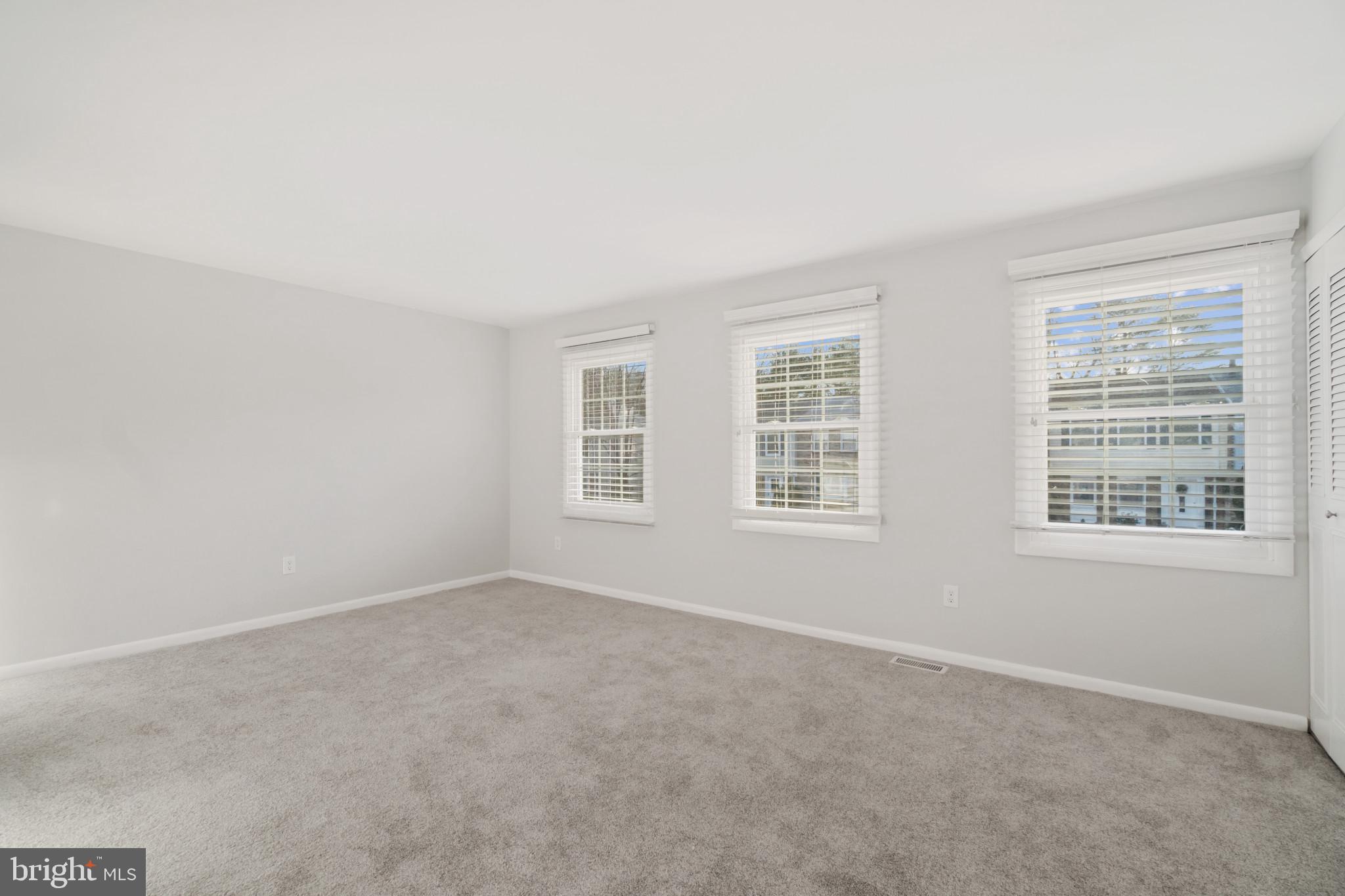 BAY HILLS TANGLEWOOD II - Residential Lease