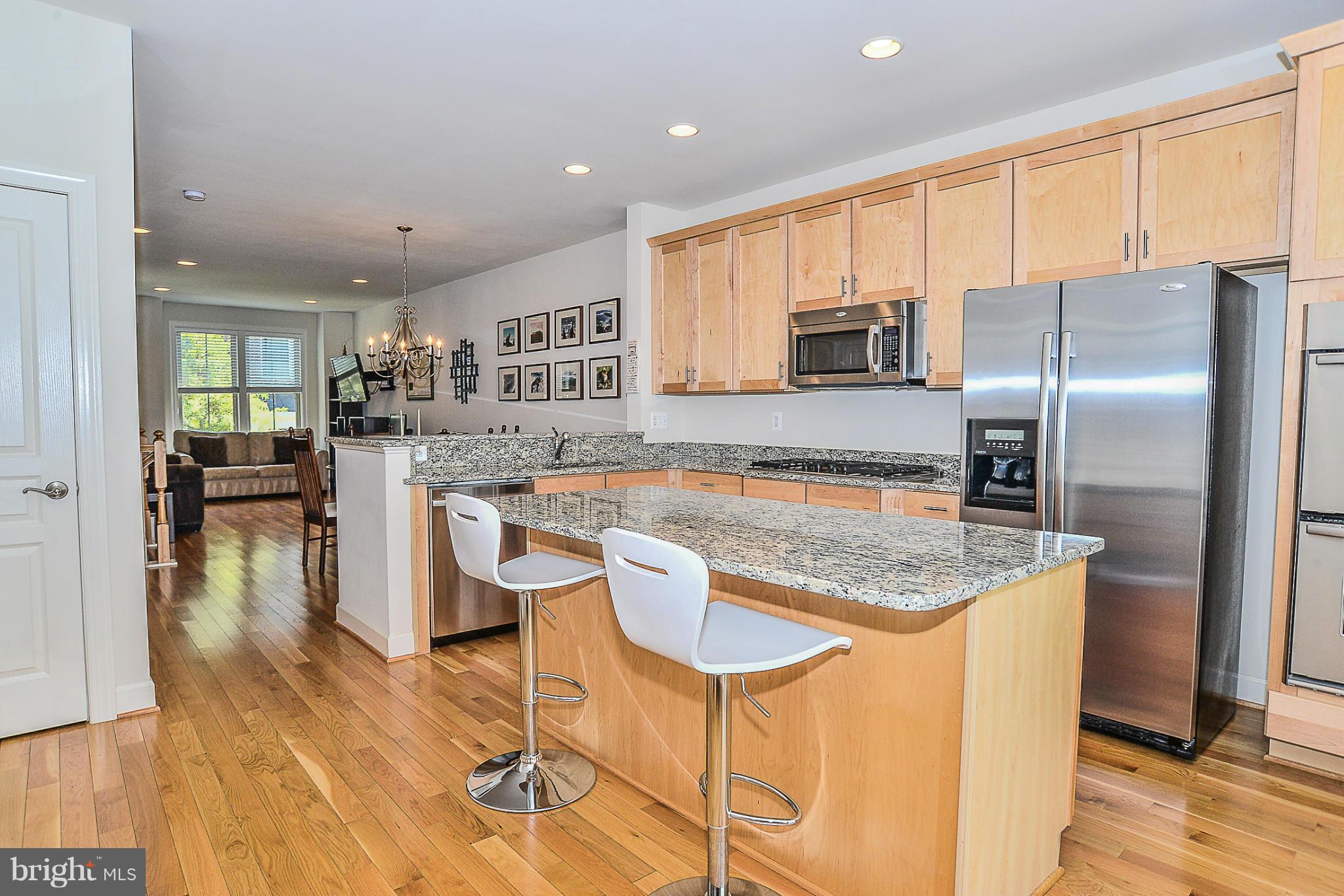 SHIRLINGTON CREST - Residential