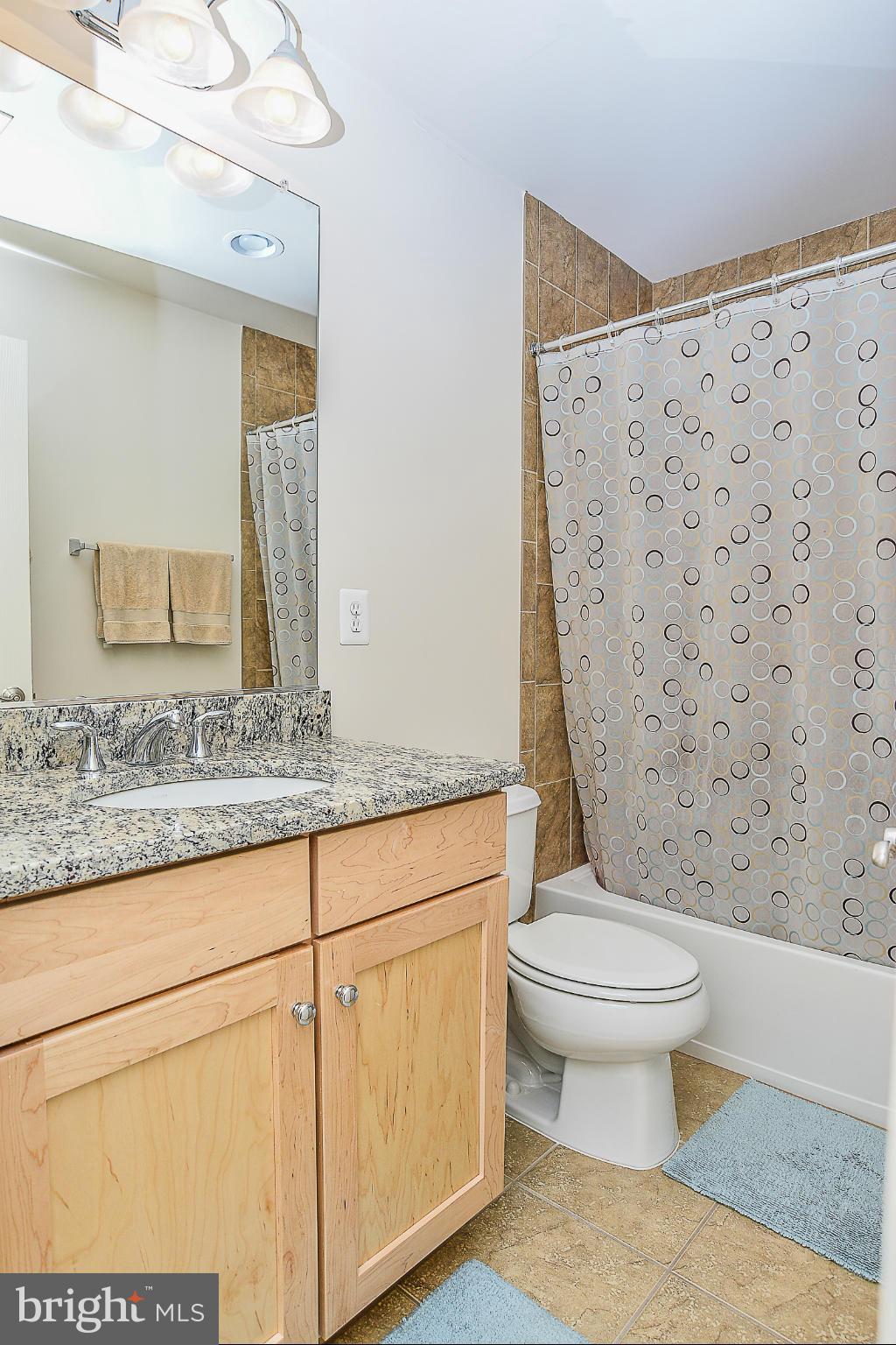 SHIRLINGTON CREST - Residential