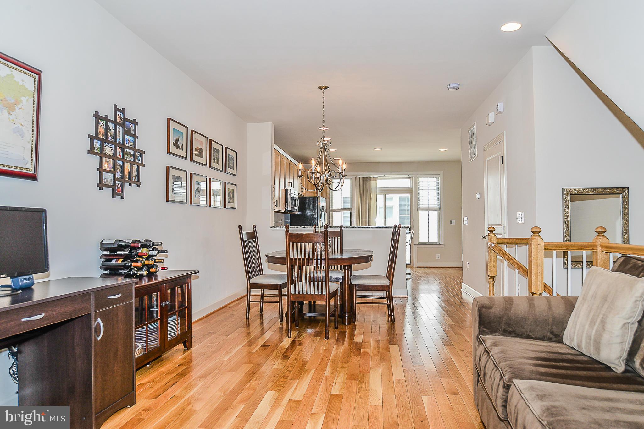 SHIRLINGTON CREST - Residential