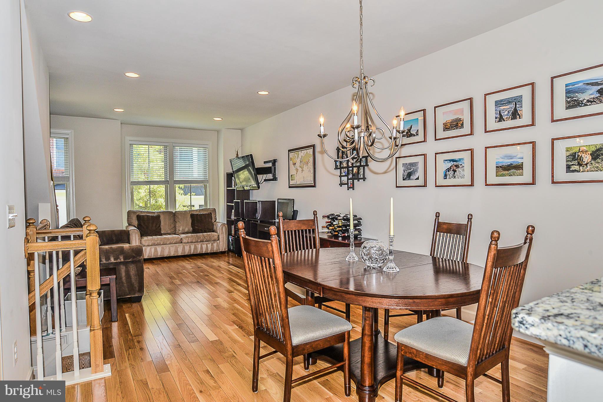 SHIRLINGTON CREST - Residential