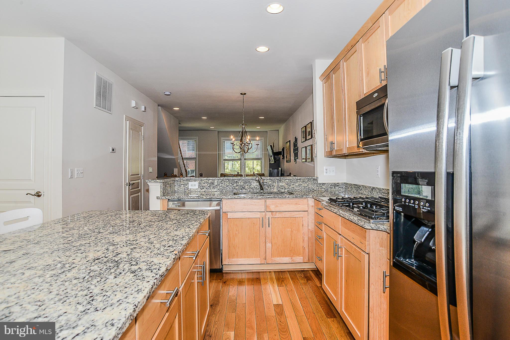 SHIRLINGTON CREST - Residential