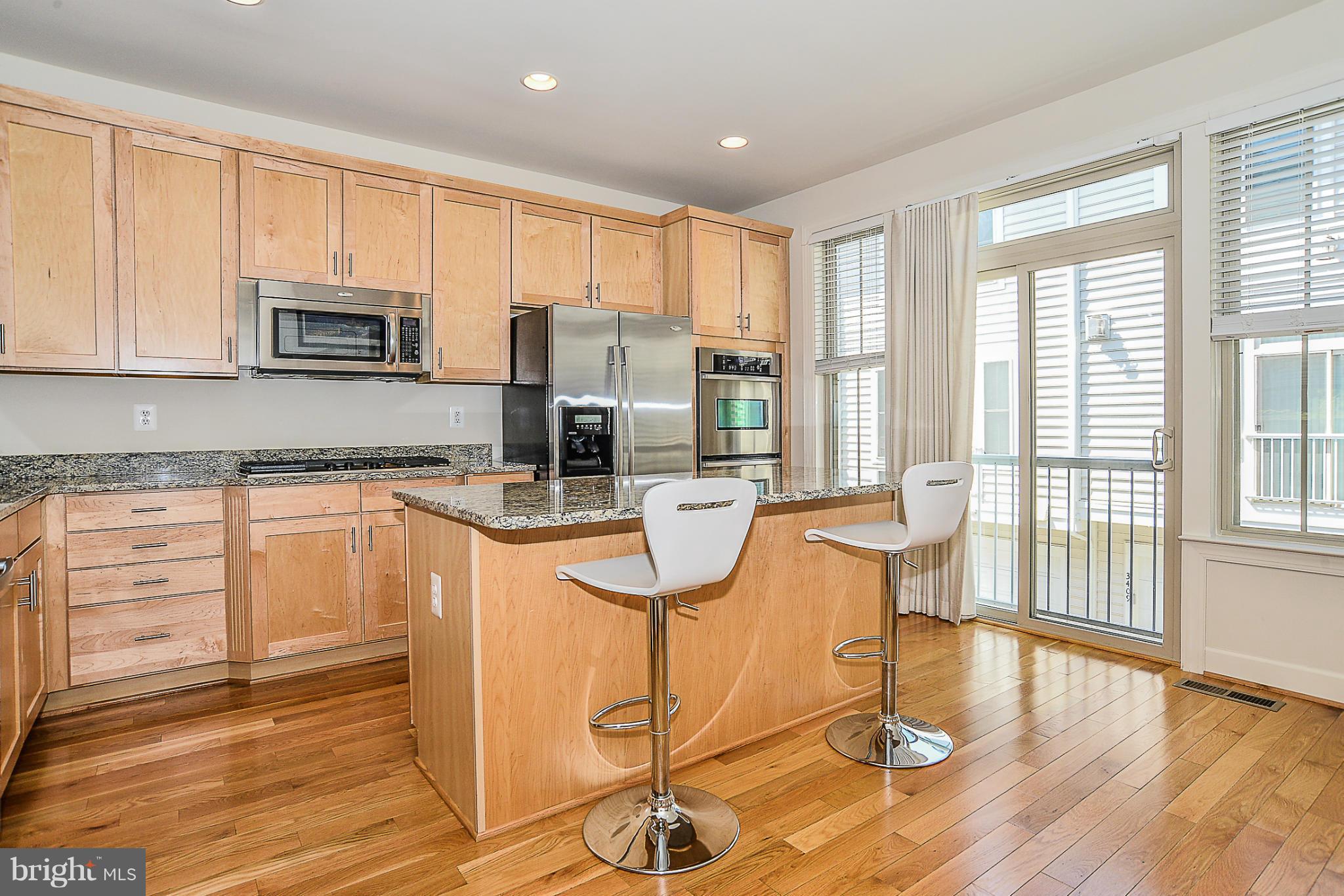 SHIRLINGTON CREST - Residential