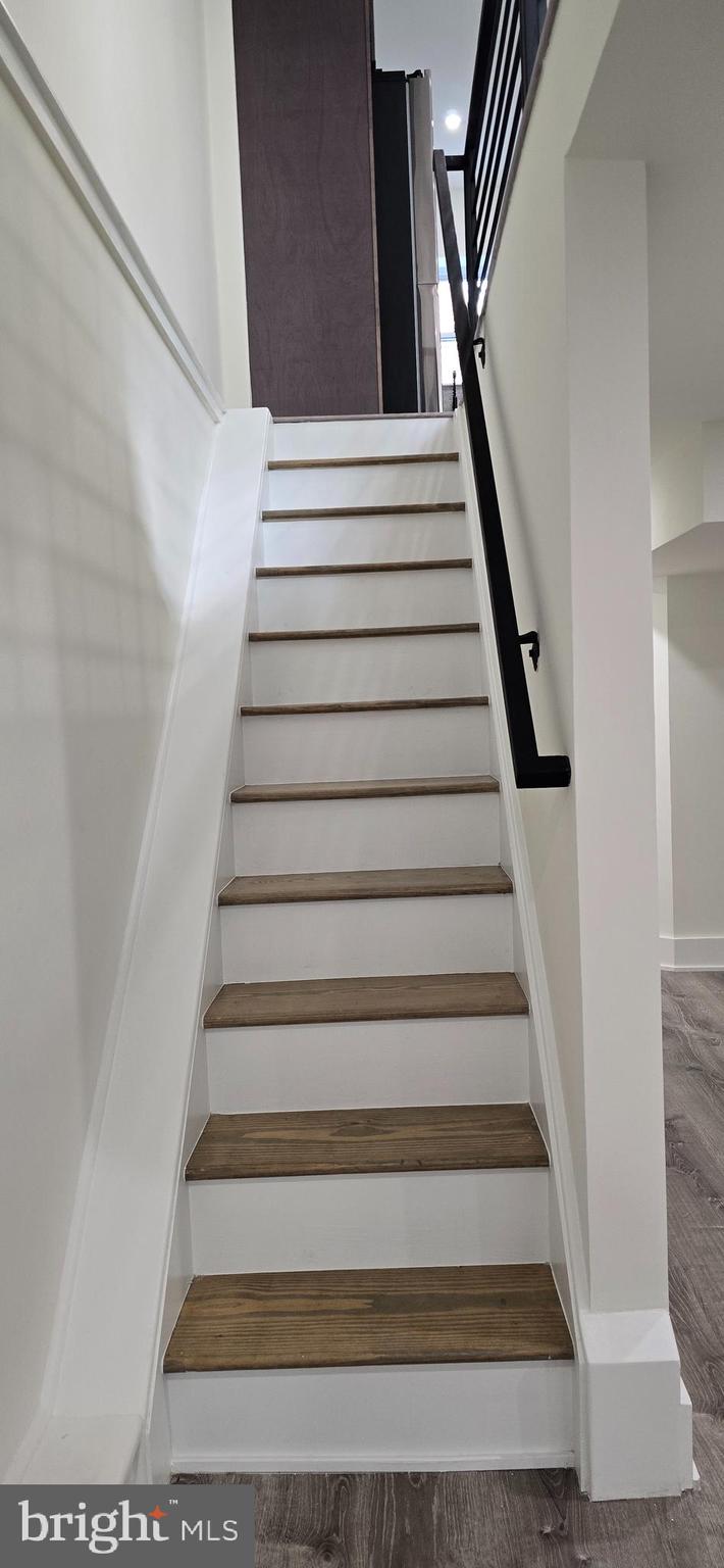 POINT BREEZE - Residential