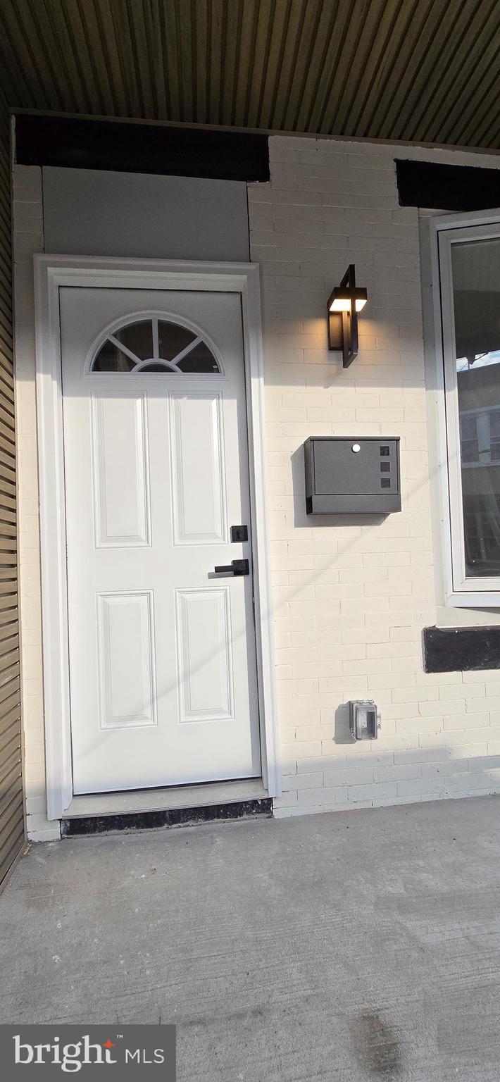 1839 S TAYLOR STREET S