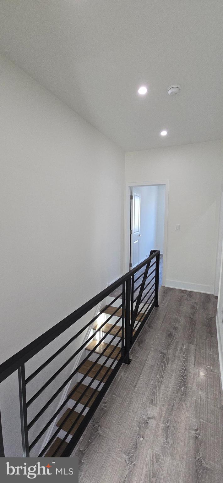 POINT BREEZE - Residential