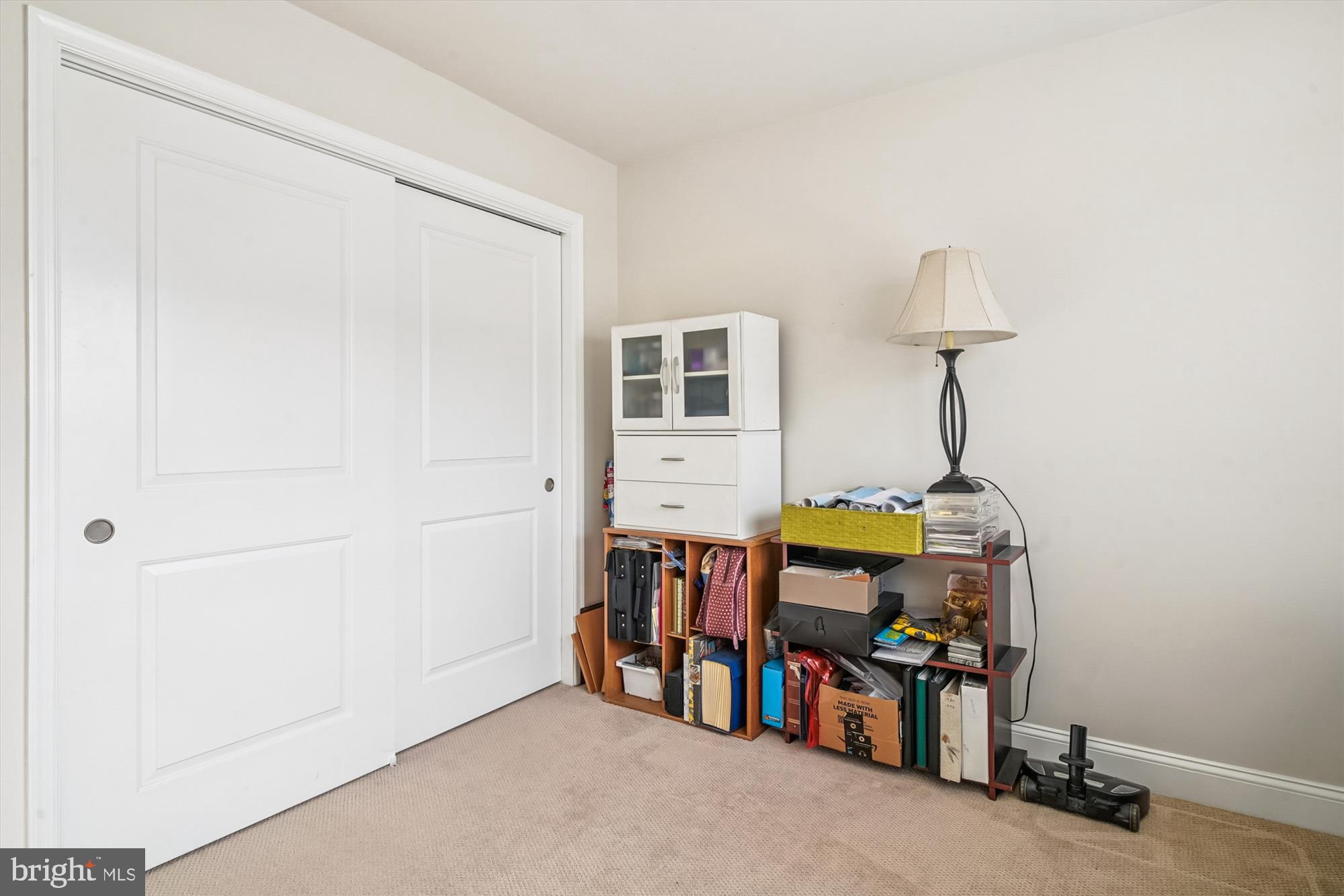 VILLAGE GREENS - Residential