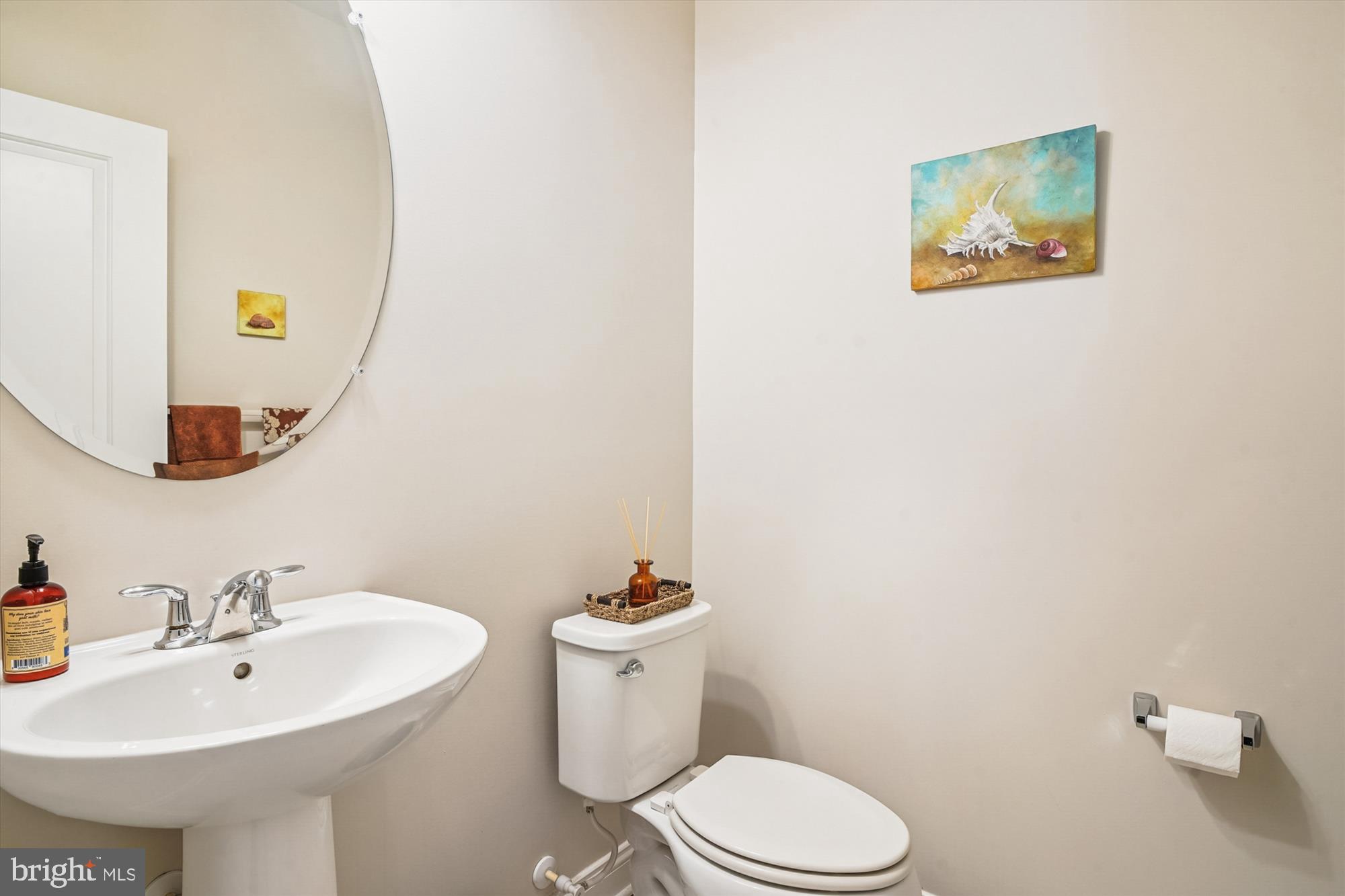 VILLAGE GREENS - Residential