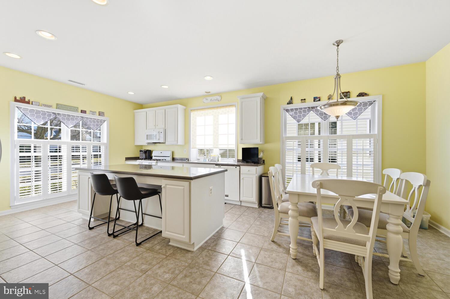 EASTON CLUB EAST - Residential