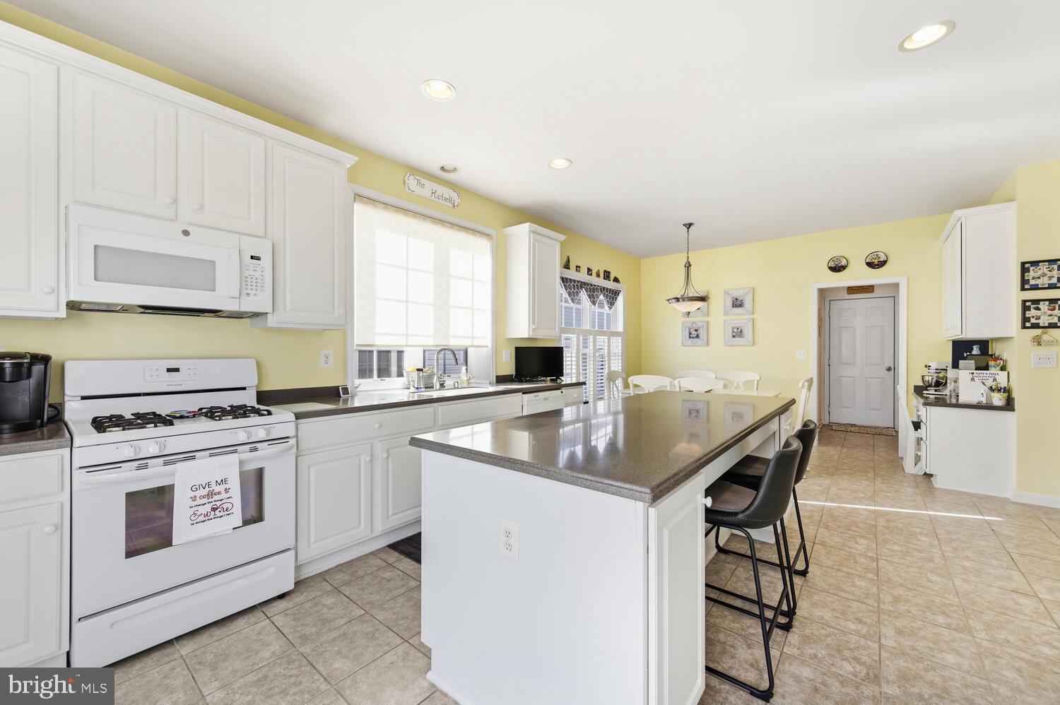 EASTON CLUB EAST - Residential