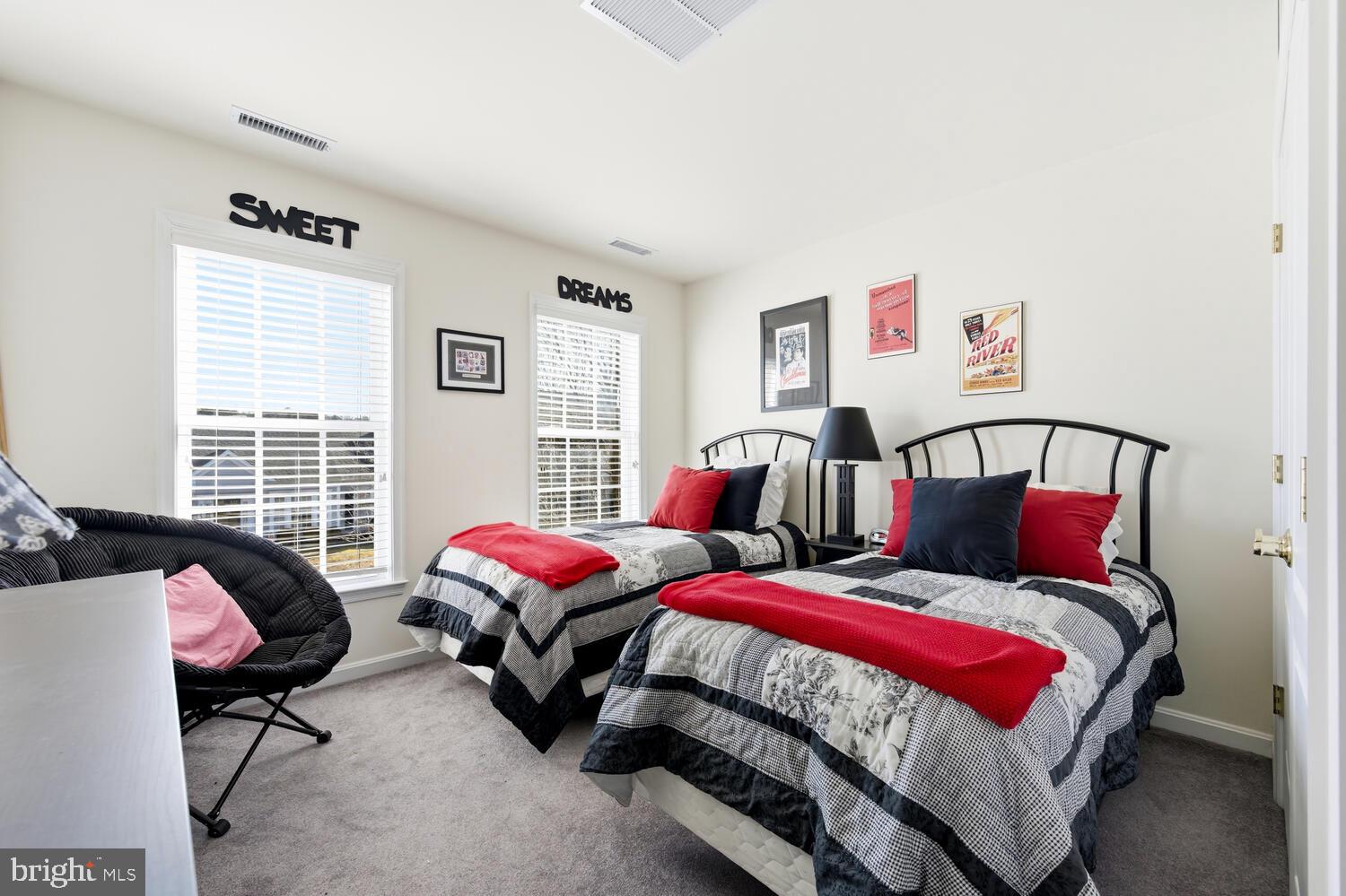 EASTON CLUB EAST - Residential