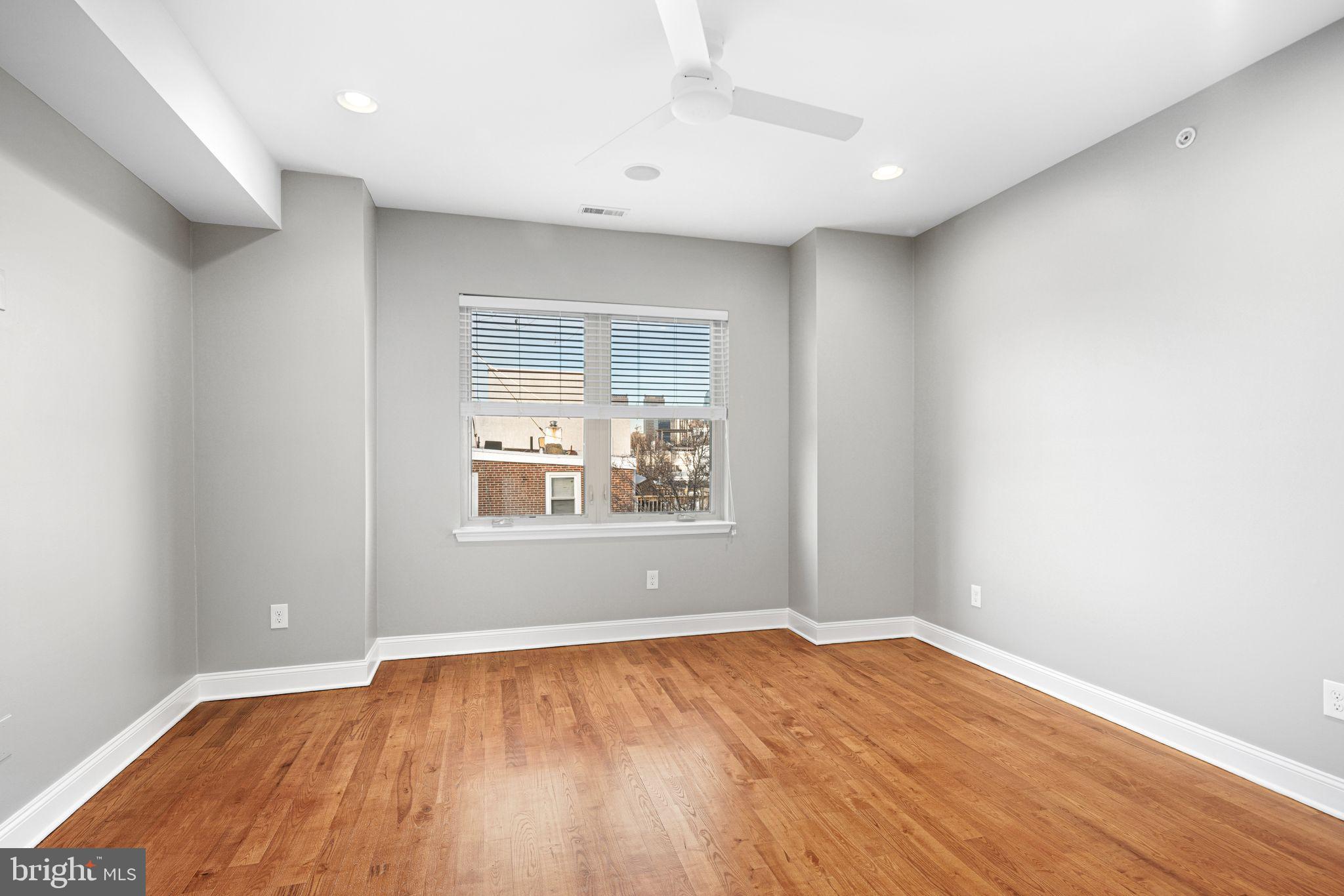 GRADUATE HOSPITAL - Residential