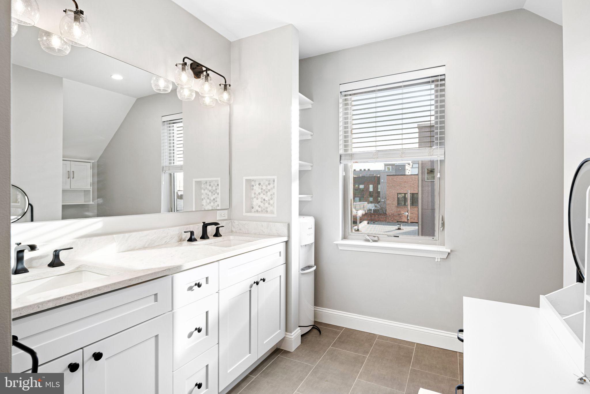 GRADUATE HOSPITAL - Residential