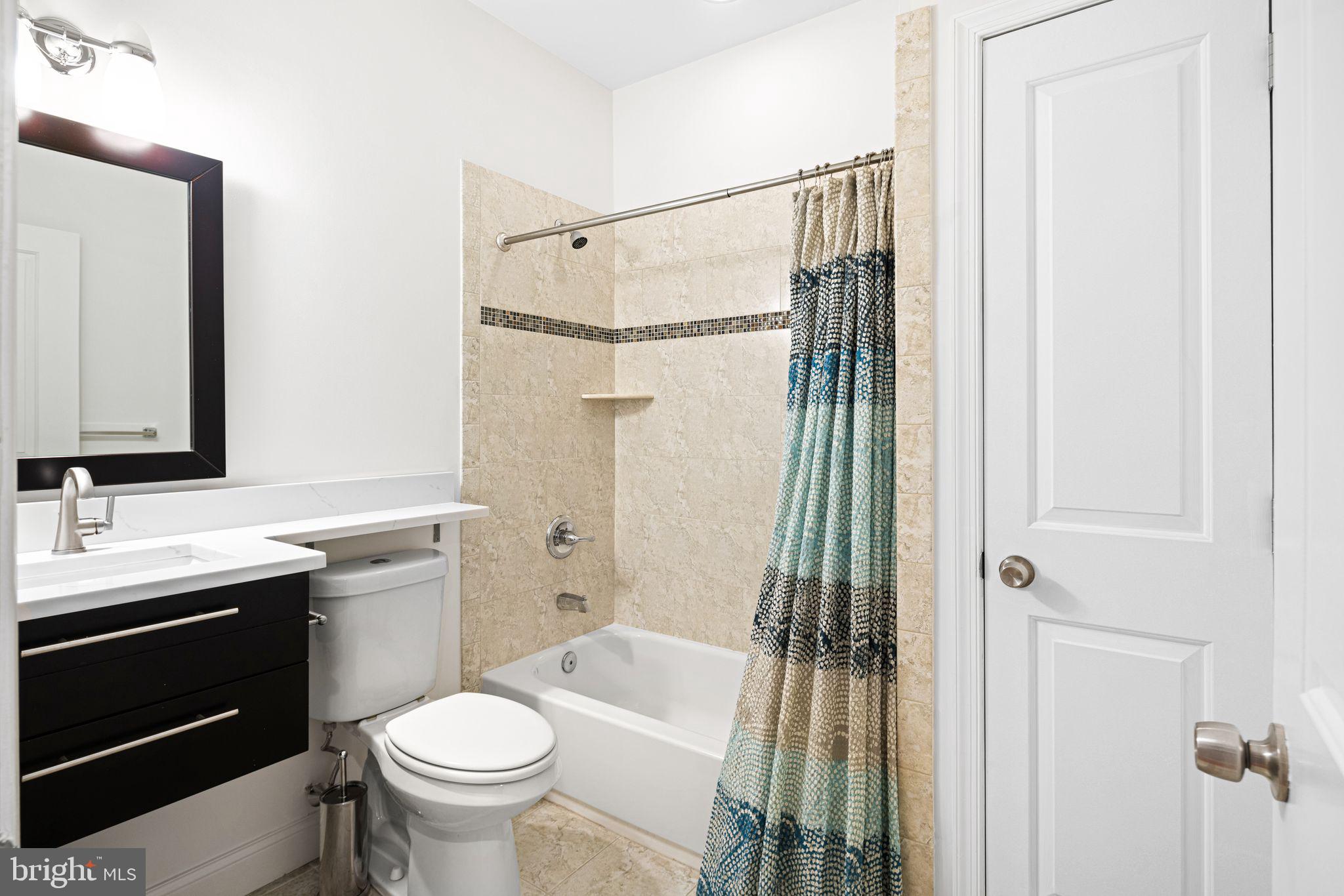 GRADUATE HOSPITAL - Residential