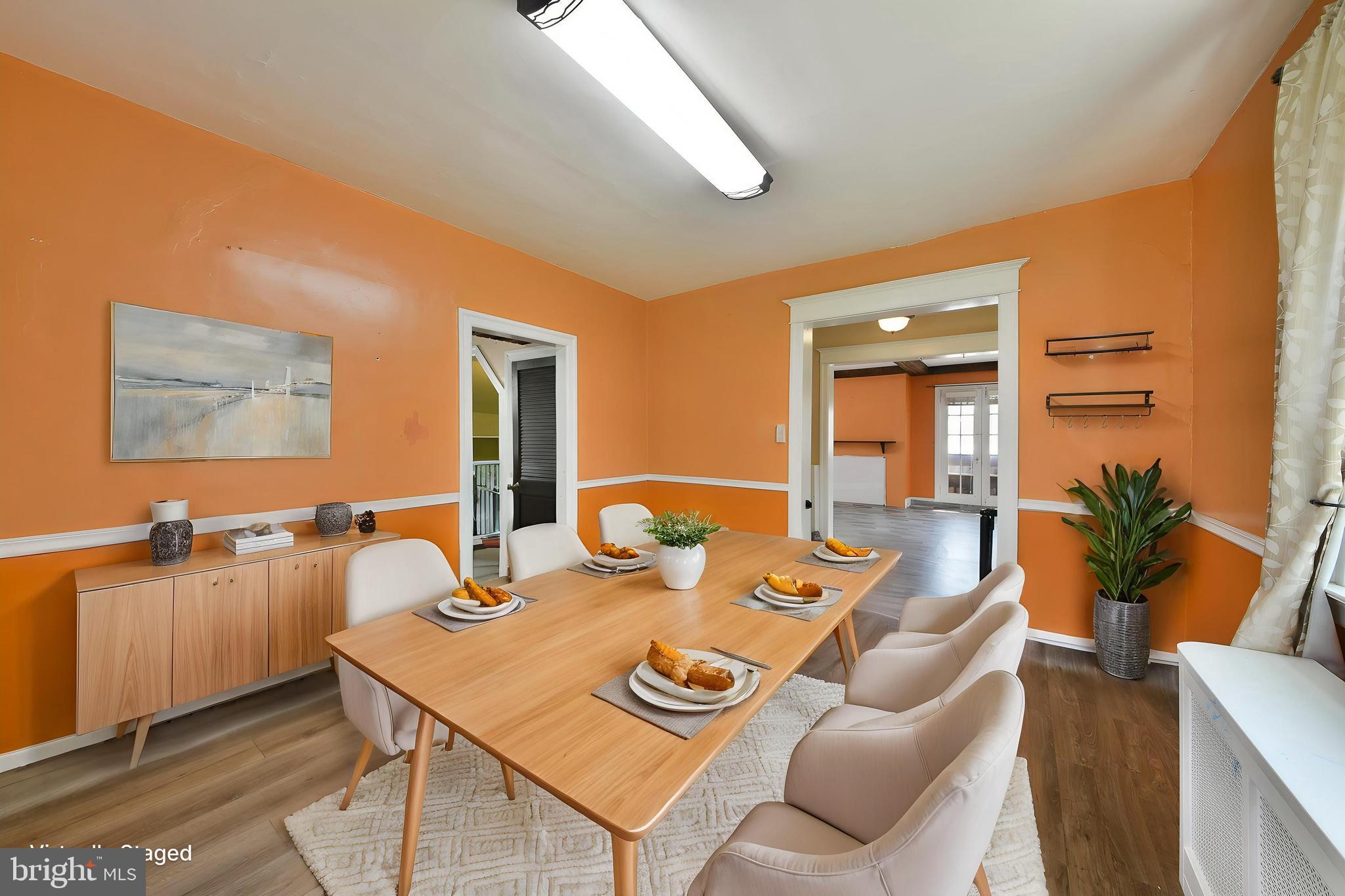 CHELTENHAM VIL - Residential