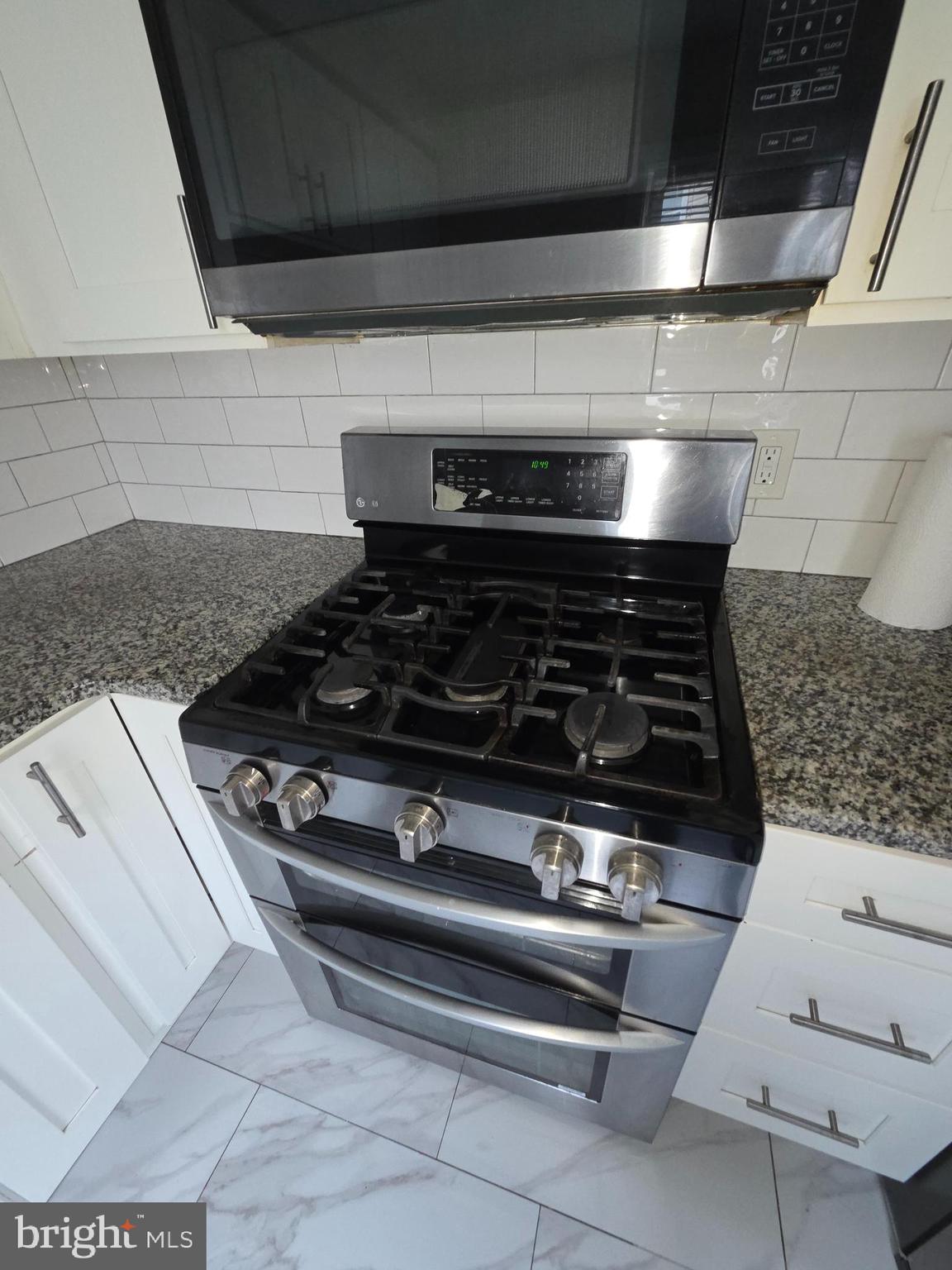 SOMERTON - Residential Lease