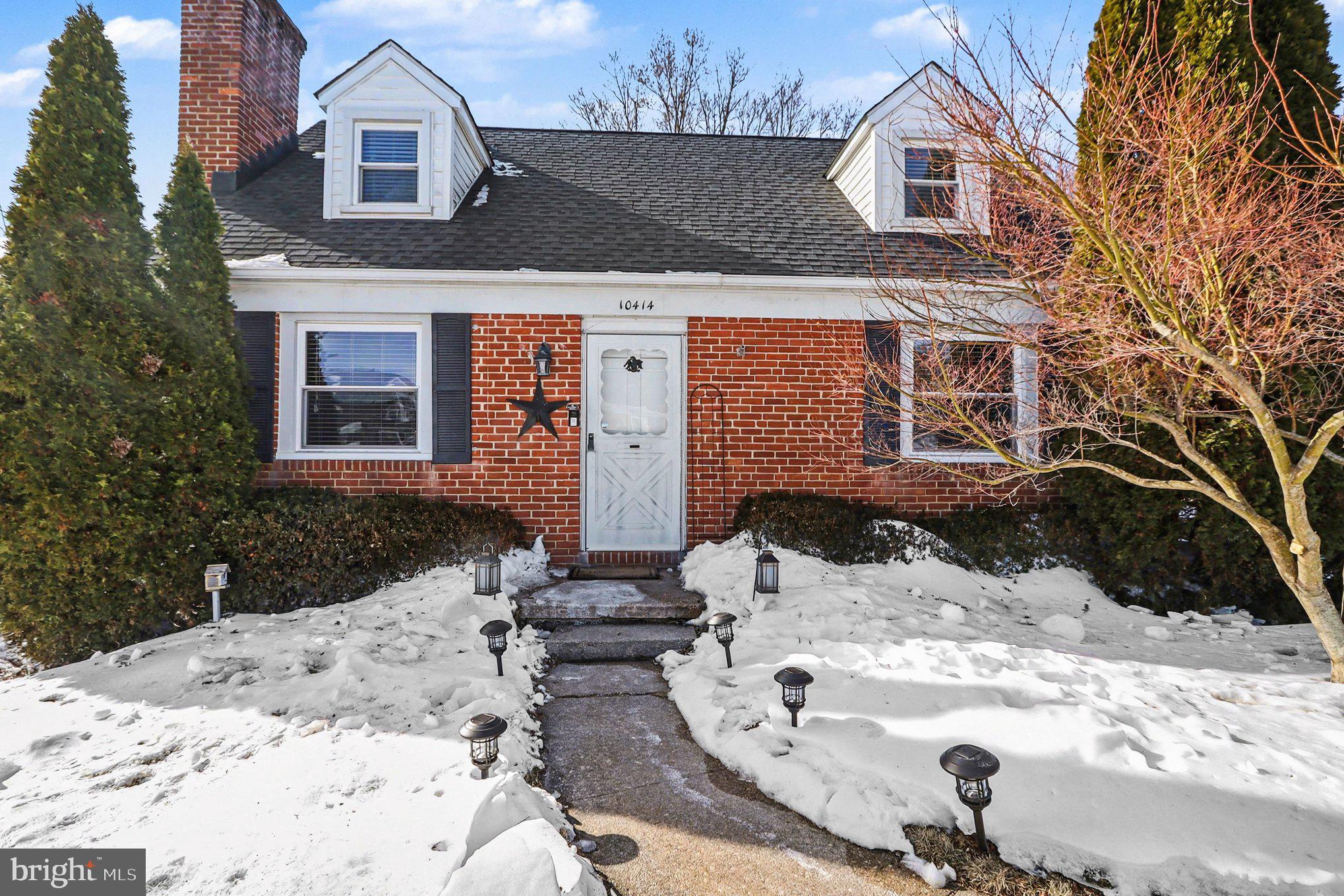 GREENTOP MANOR - Residential