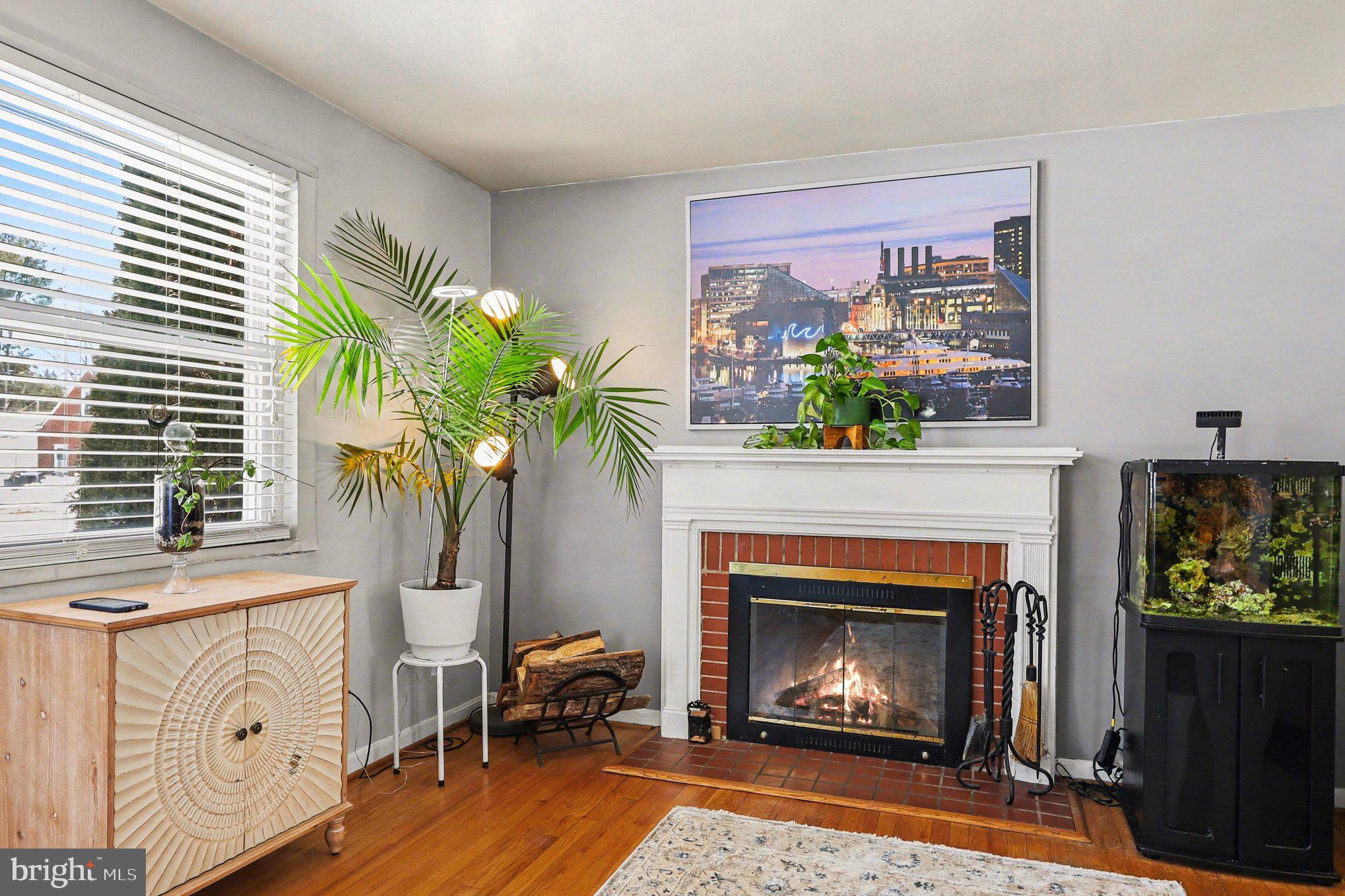 GREENTOP MANOR - Residential