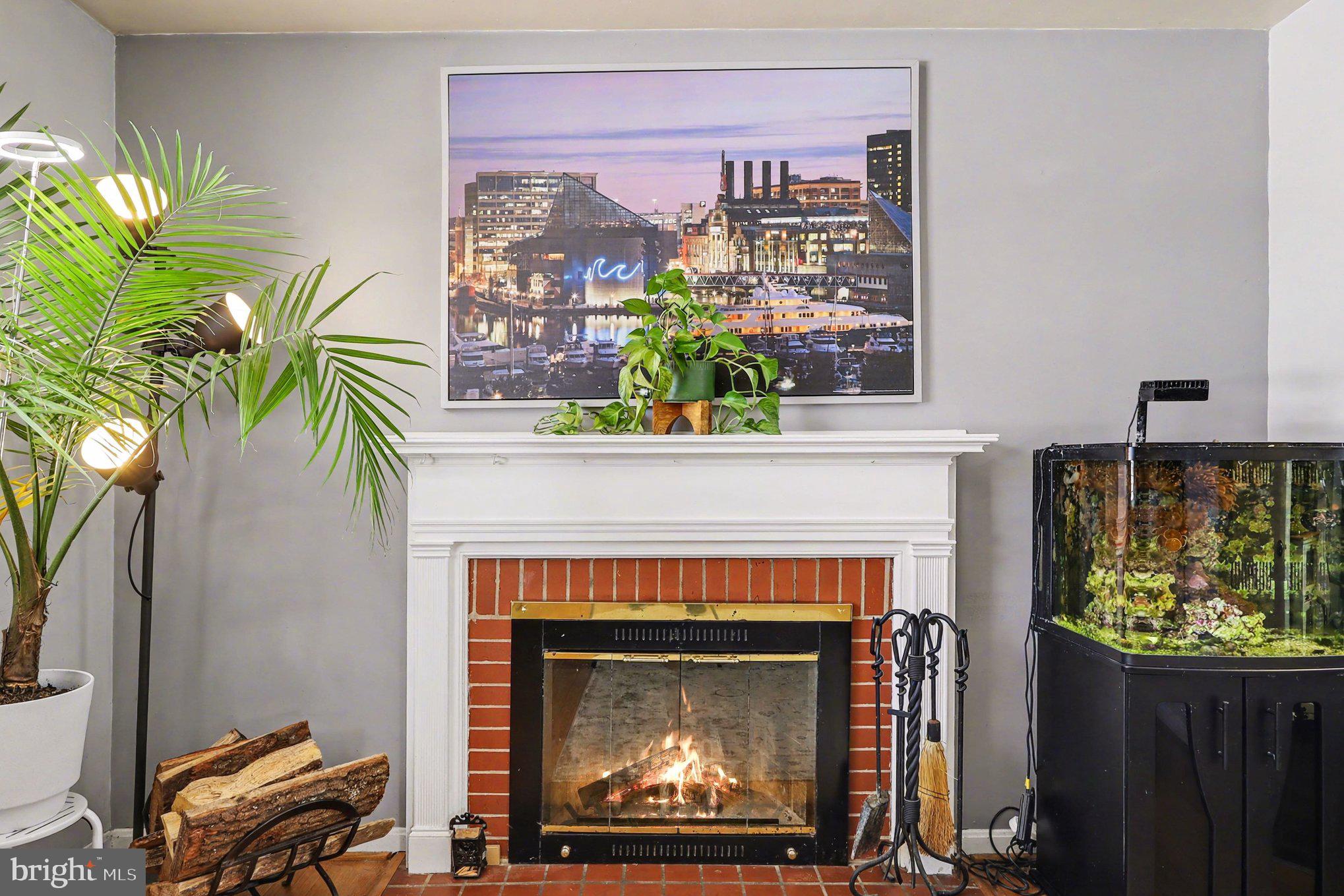 GREENTOP MANOR - Residential