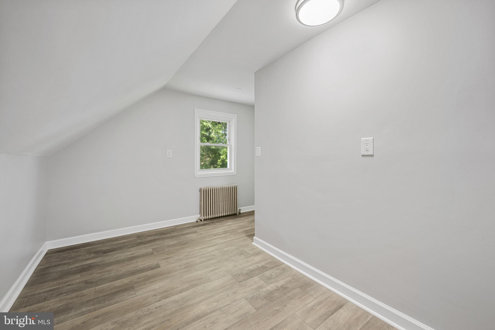 FRANKFORD - Residential