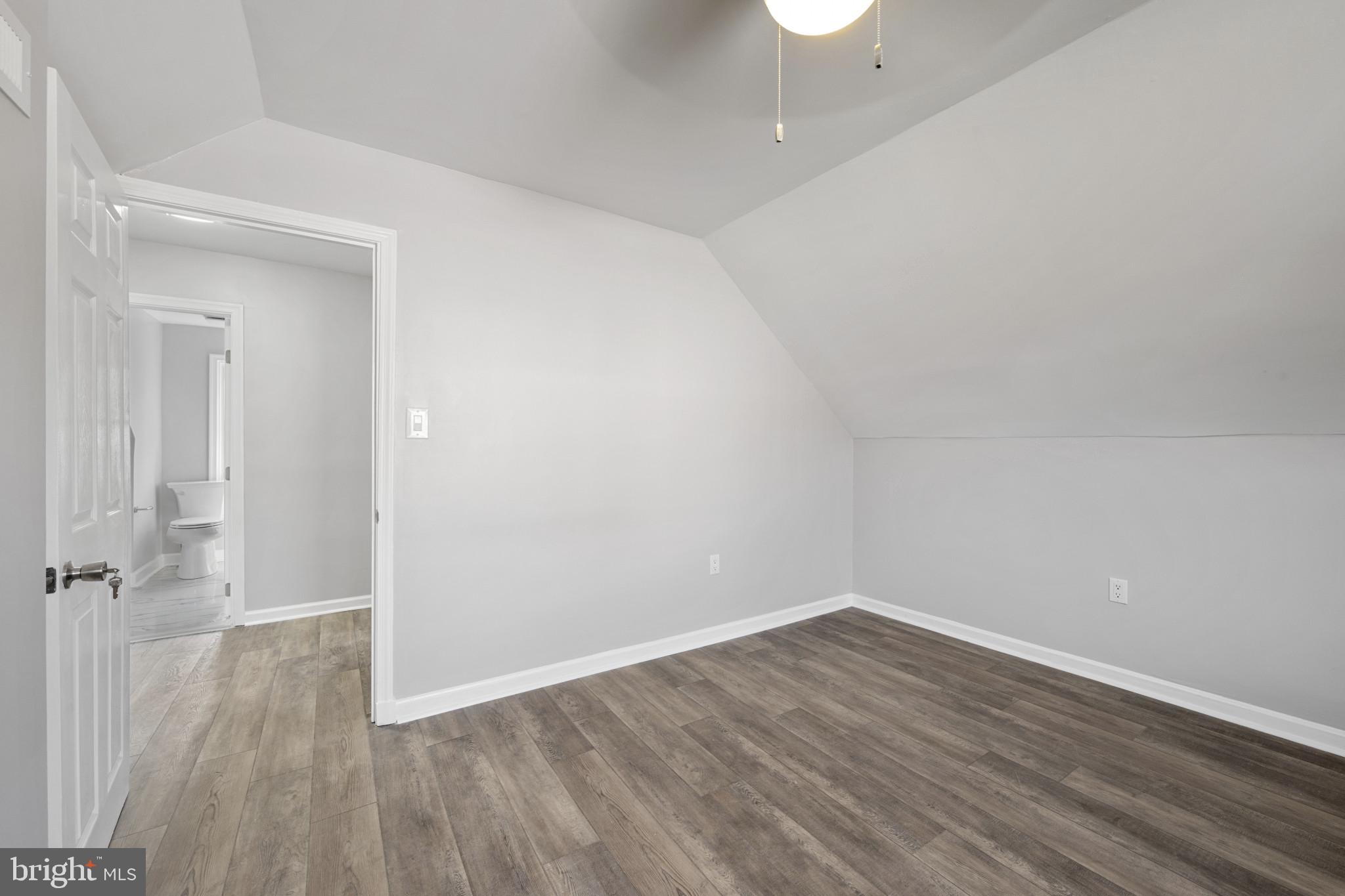 FRANKFORD - Residential