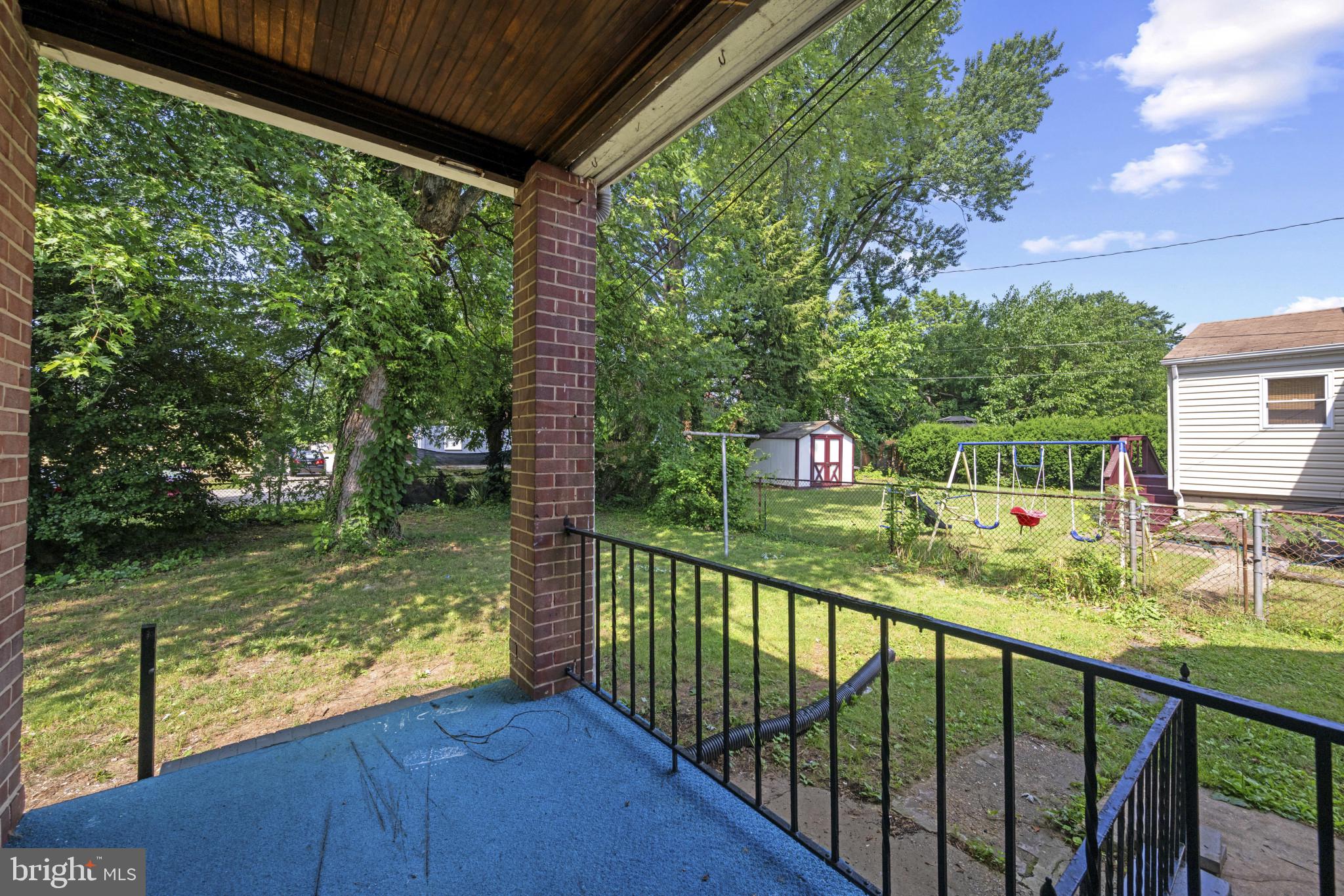 FRANKFORD - Residential