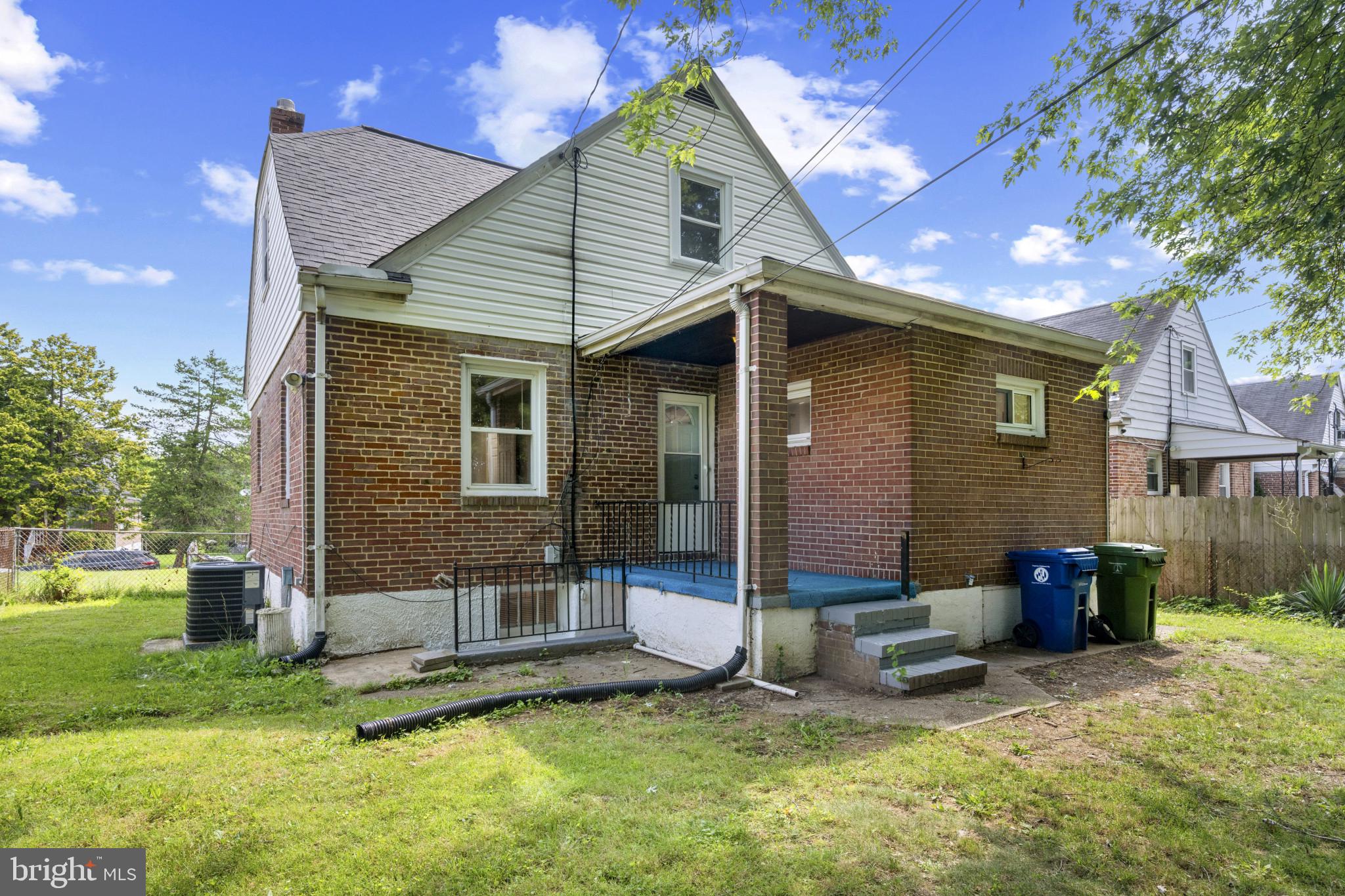 FRANKFORD - Residential