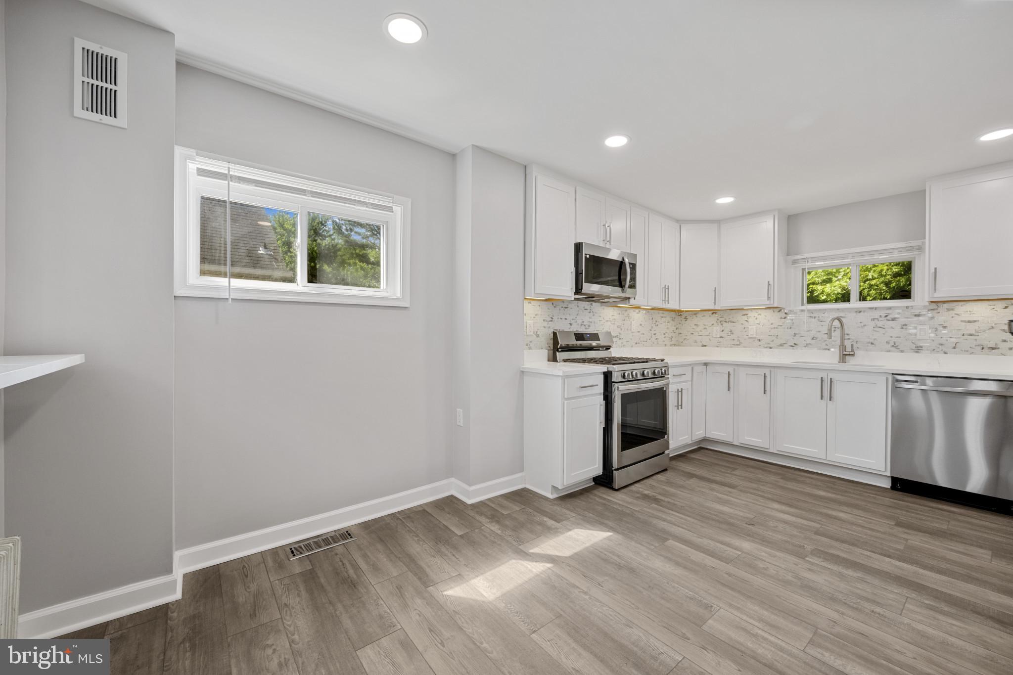 FRANKFORD - Residential