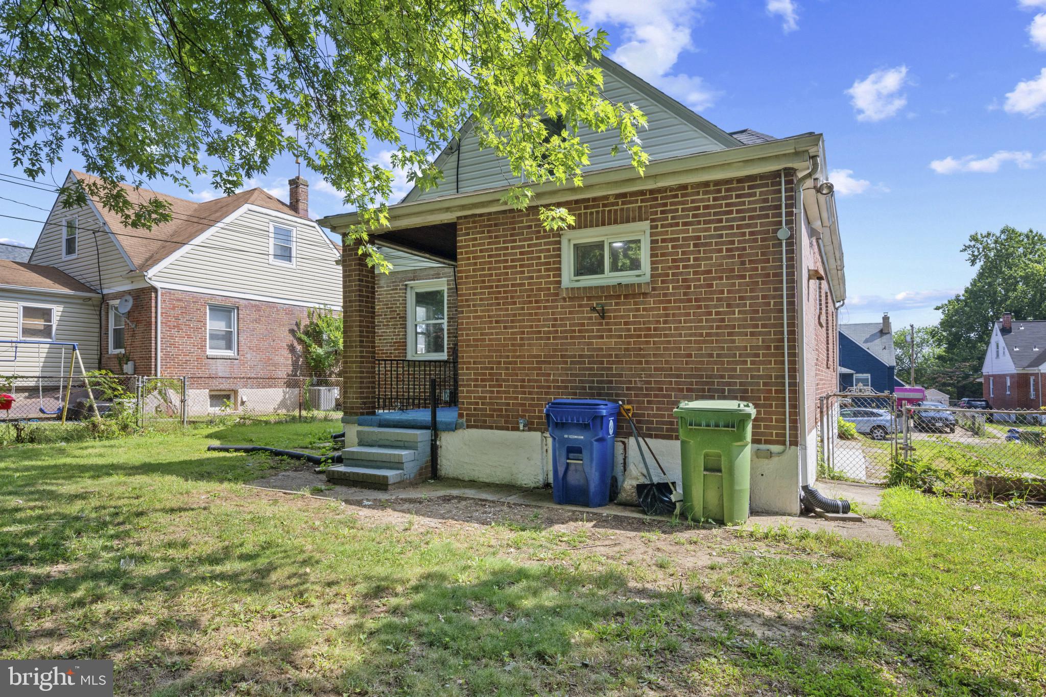 FRANKFORD - Residential