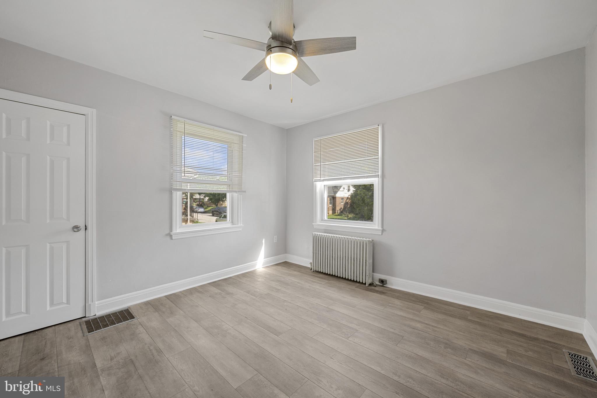 FRANKFORD - Residential