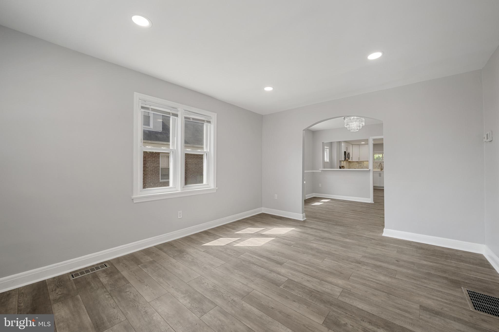 FRANKFORD - Residential