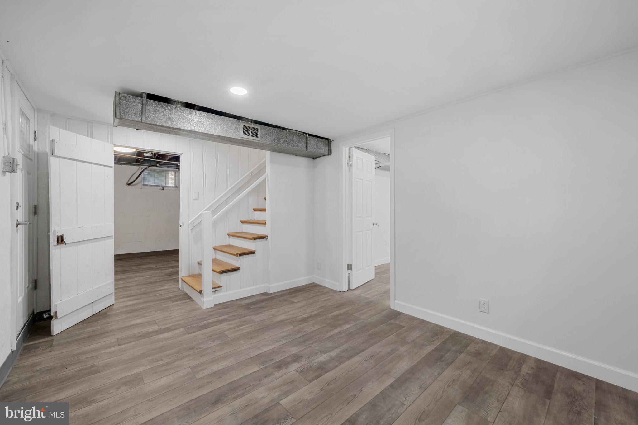 FRANKFORD - Residential