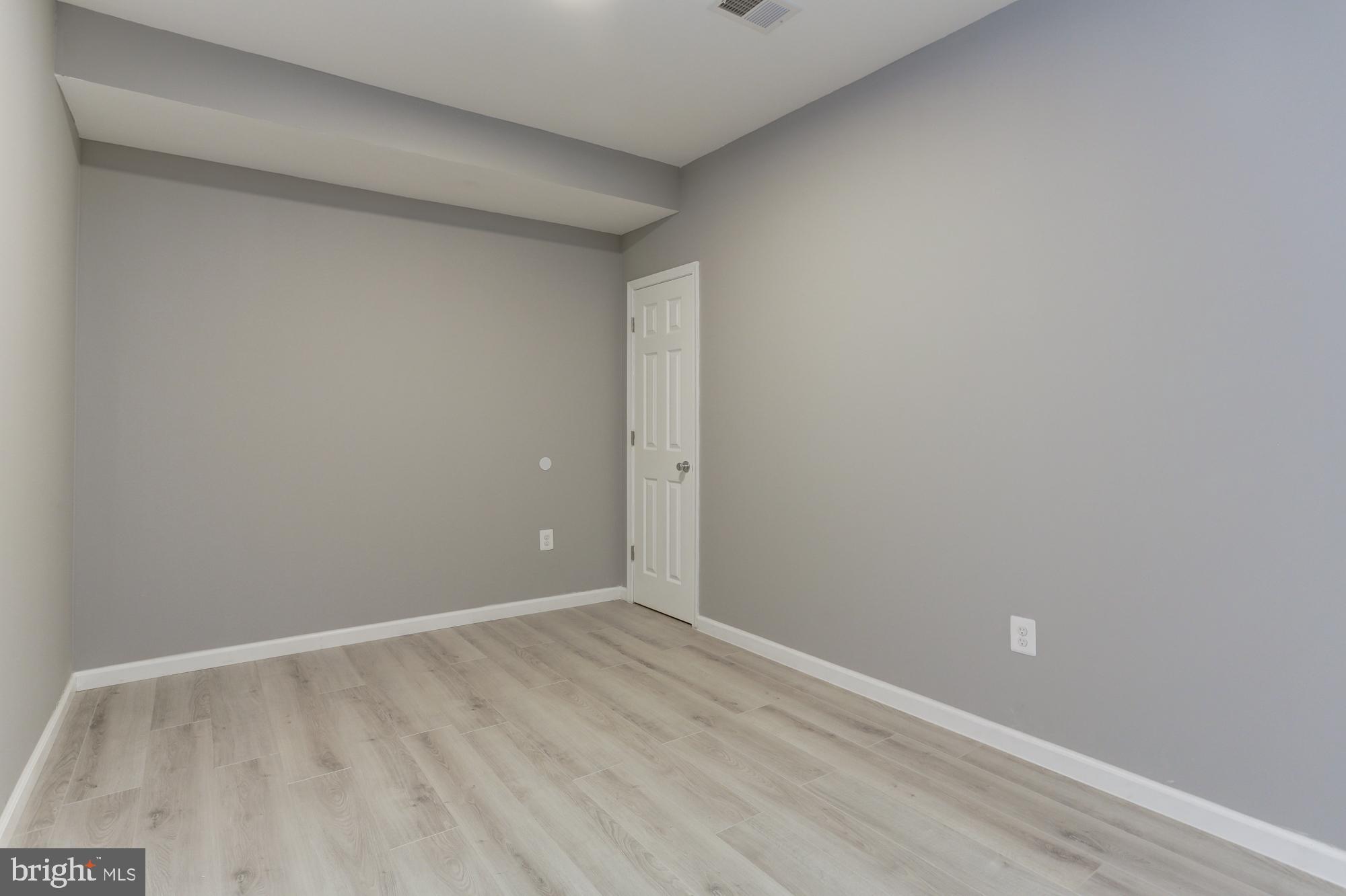 HIGHLANDTOWN - Residential Lease