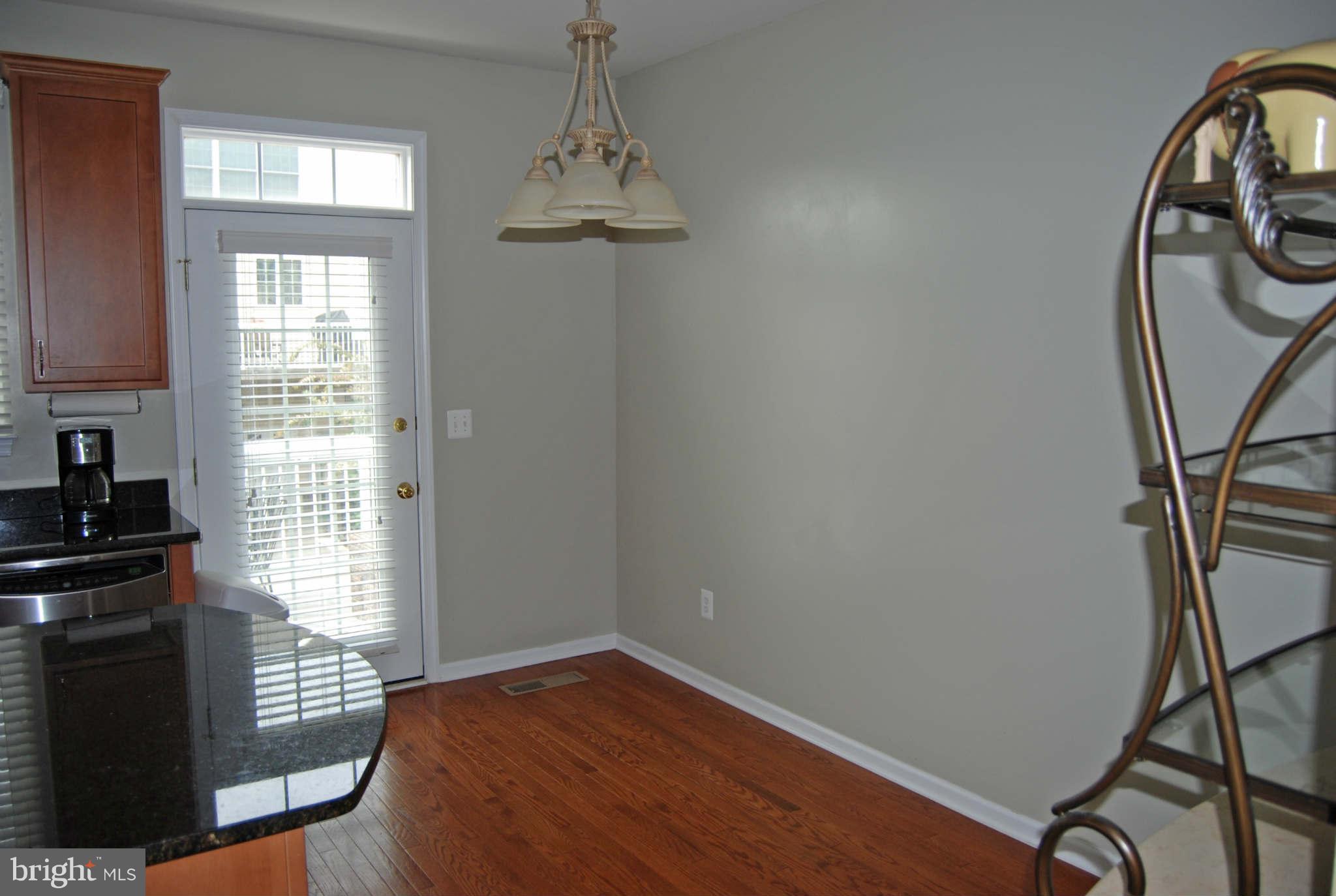 SOUTH RIDING - Residential