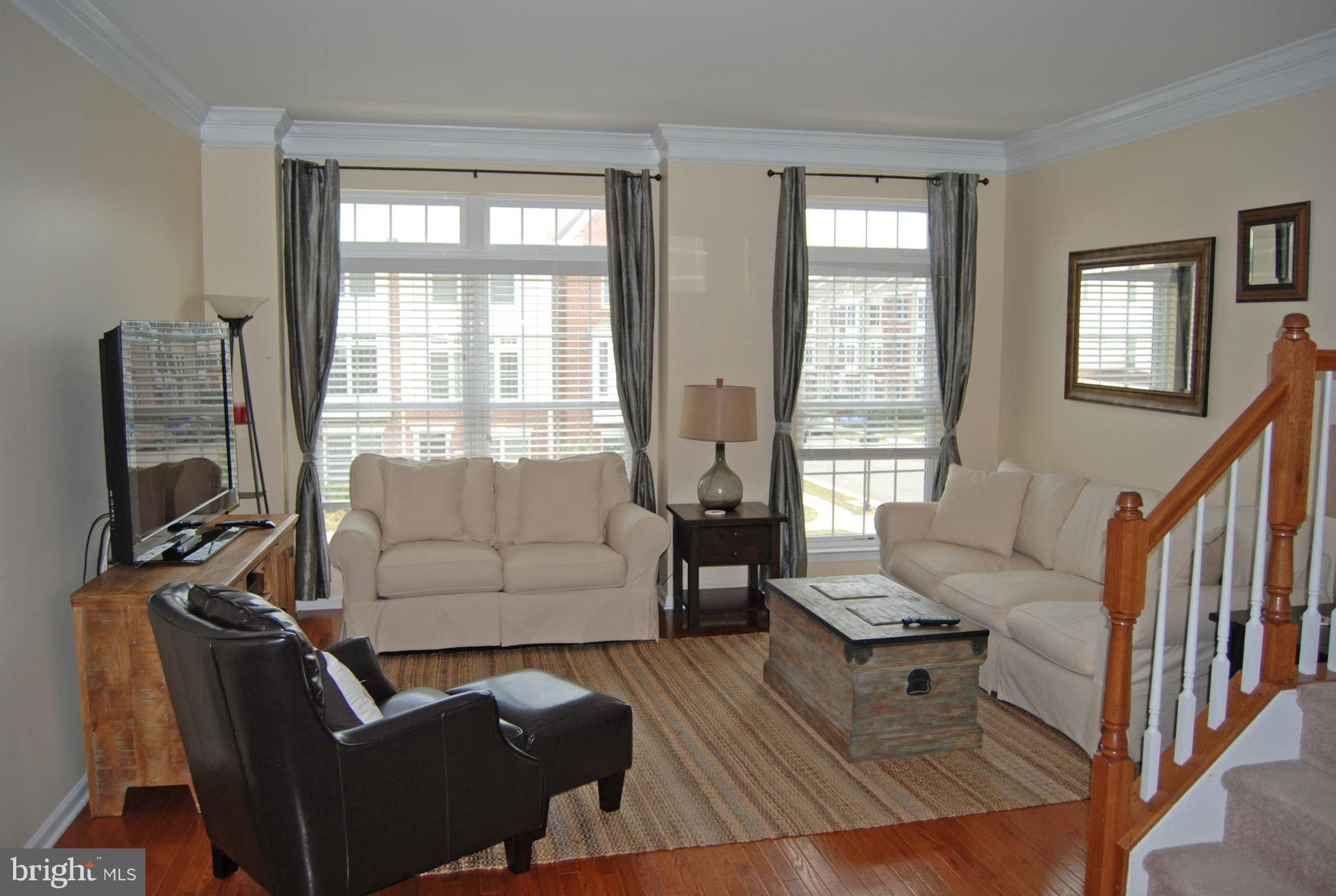 SOUTH RIDING - Residential