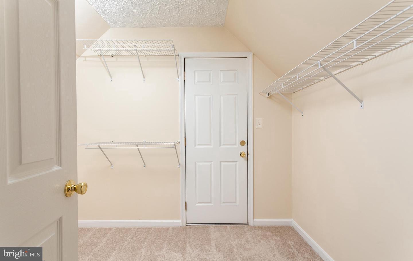 BEULAH LAND - Residential