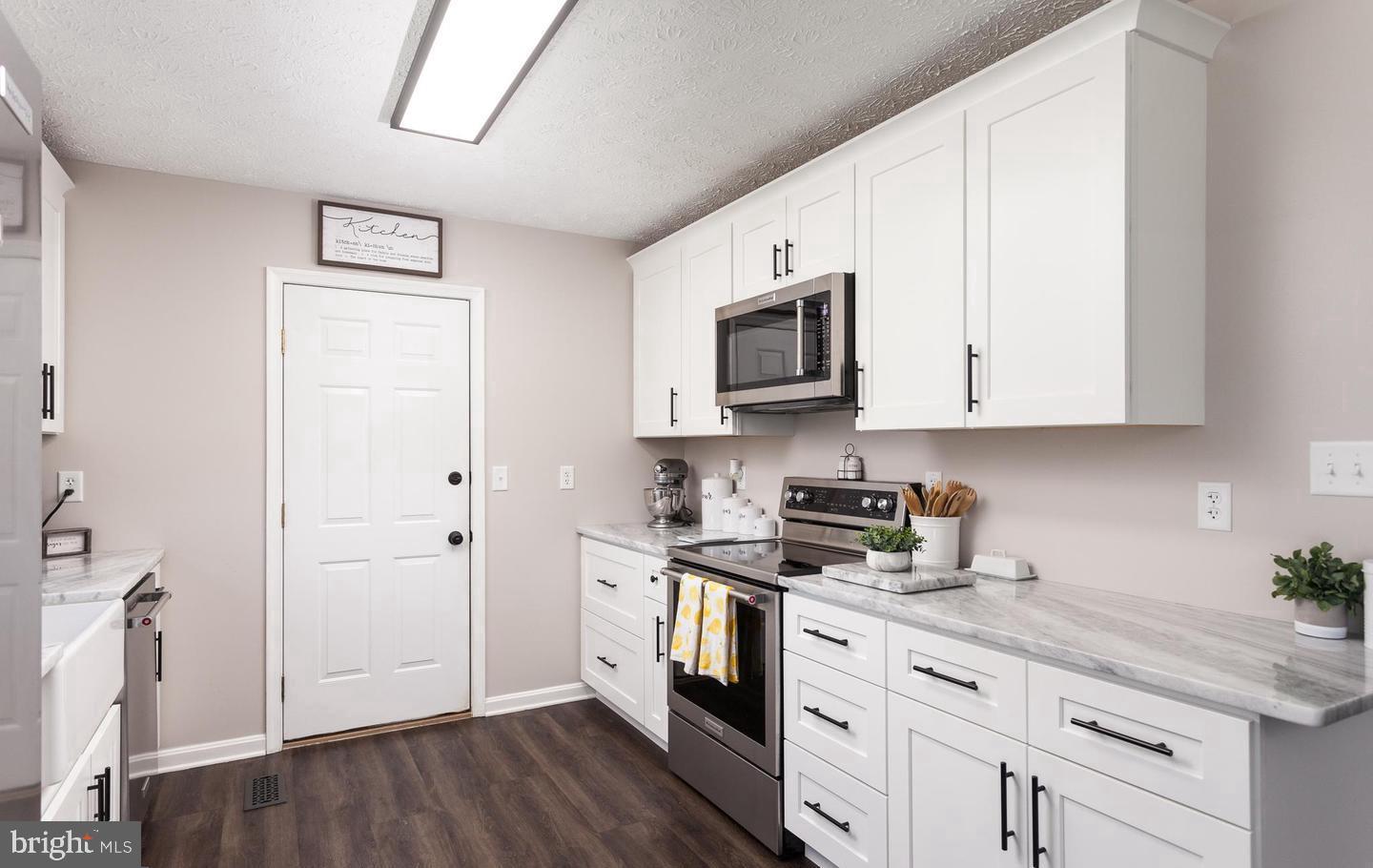 BEULAH LAND - Residential