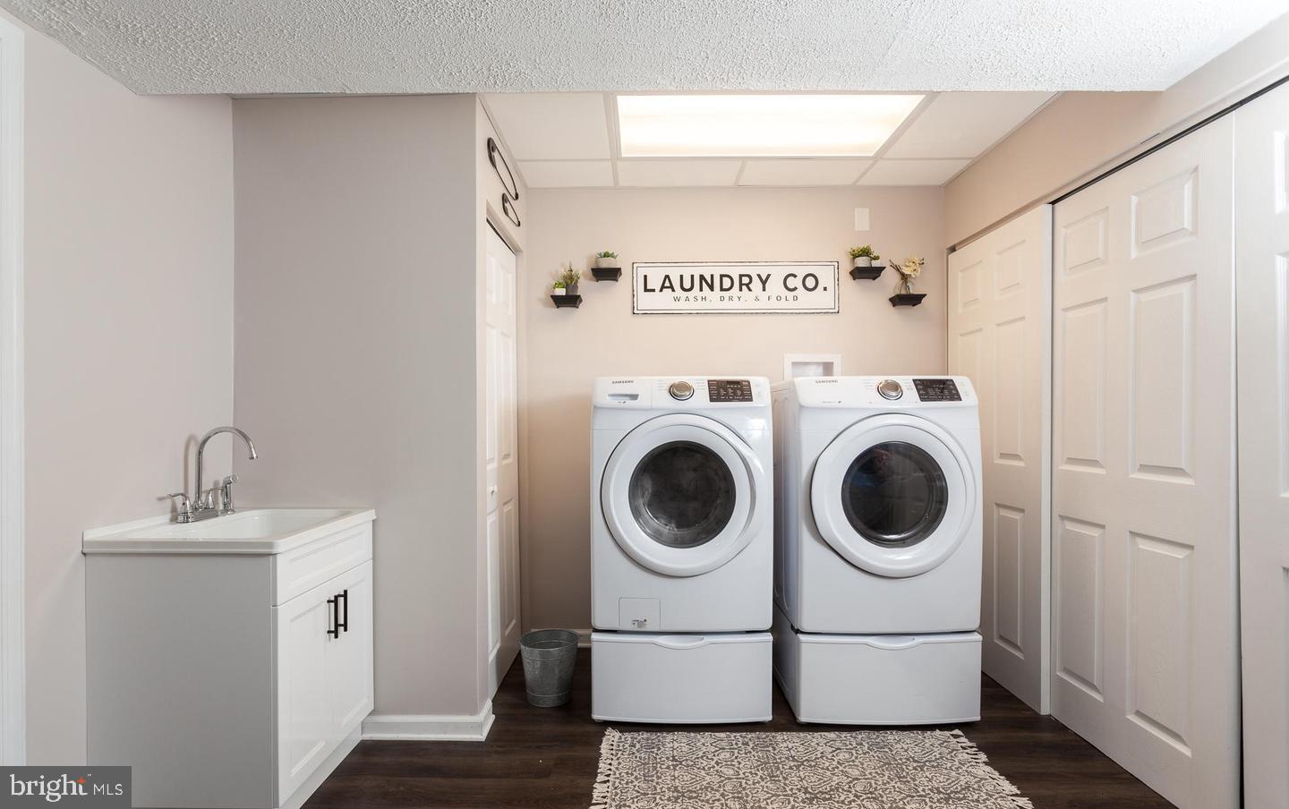 BEULAH LAND - Residential