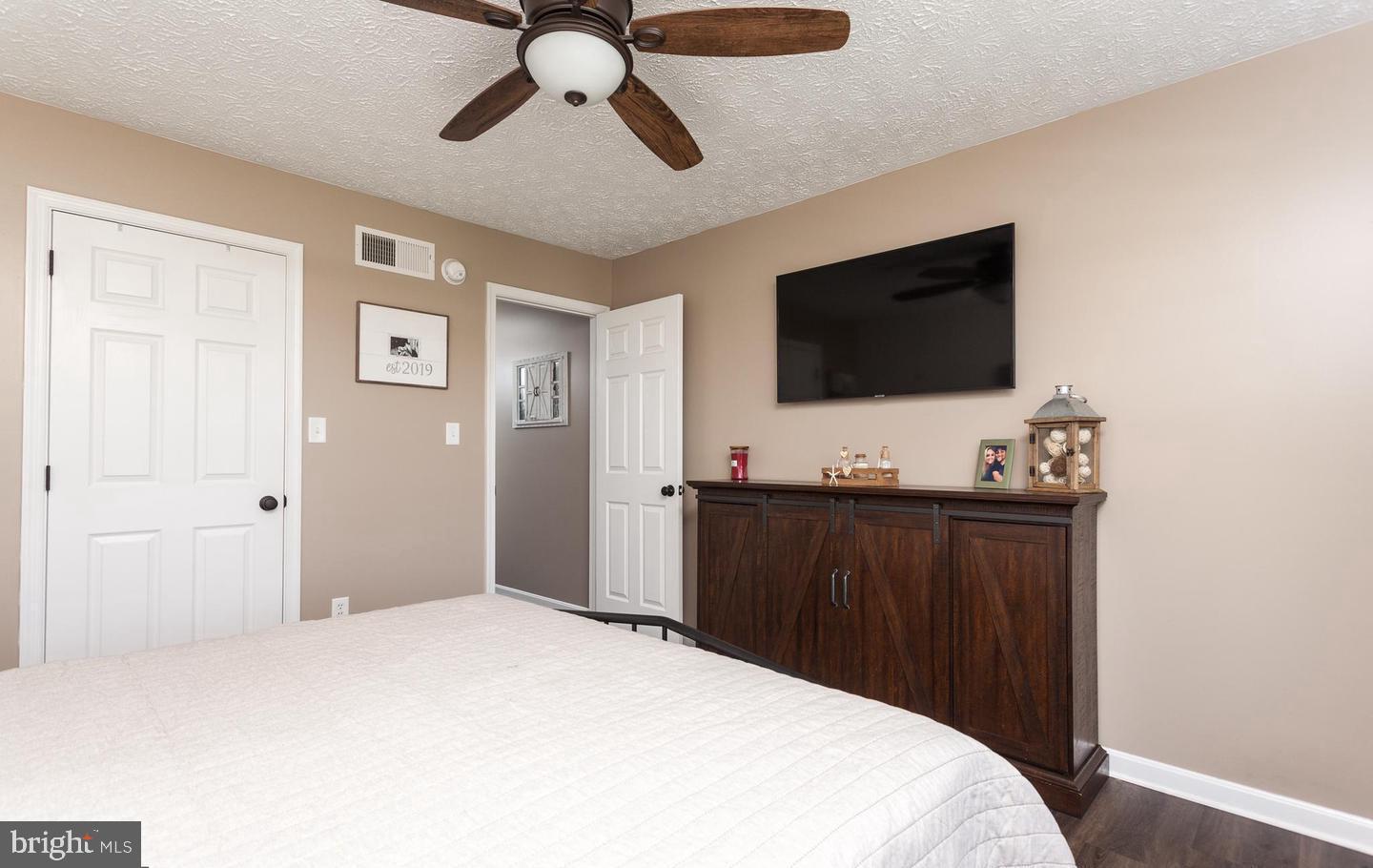 BEULAH LAND - Residential