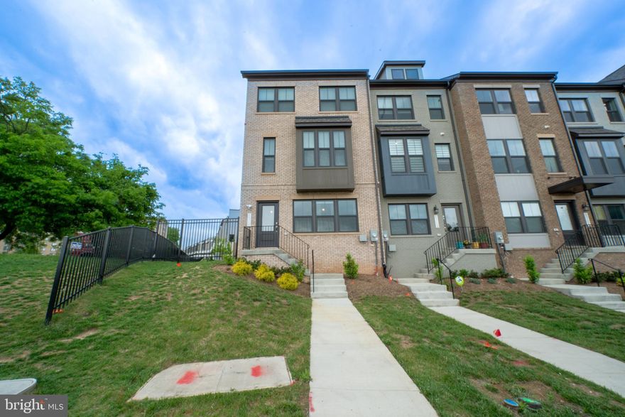 Available to lease starting 6/1/2024. This end unit townhome offers tons of sunlight with a spacious modern open concept. Large quartz countertops, stainless steel appliances, 3 bedrooms, 2 full/ 2 half baths. Outside your doorstep, you’ll find an on-site park with playground, woodland conversation space and walker/hiker/bike trails connecting the neighborhood to the surrounding community. A short walk (or drive) away you’ll find Northwestern High School and University of Maryland as well as shopping and dining conveniences like the Mall at Price George’s, Target, Whole Foods, and so much more! Select Gateway West as your next place to call home and enjoy a home with the space you need and the convenience you crave. Neighborhood amenities include a community park with playground, conservation green space and walking trails connecting the neighborhood with the surrounding community. EMAIL/MESSAGE for the quickest response.