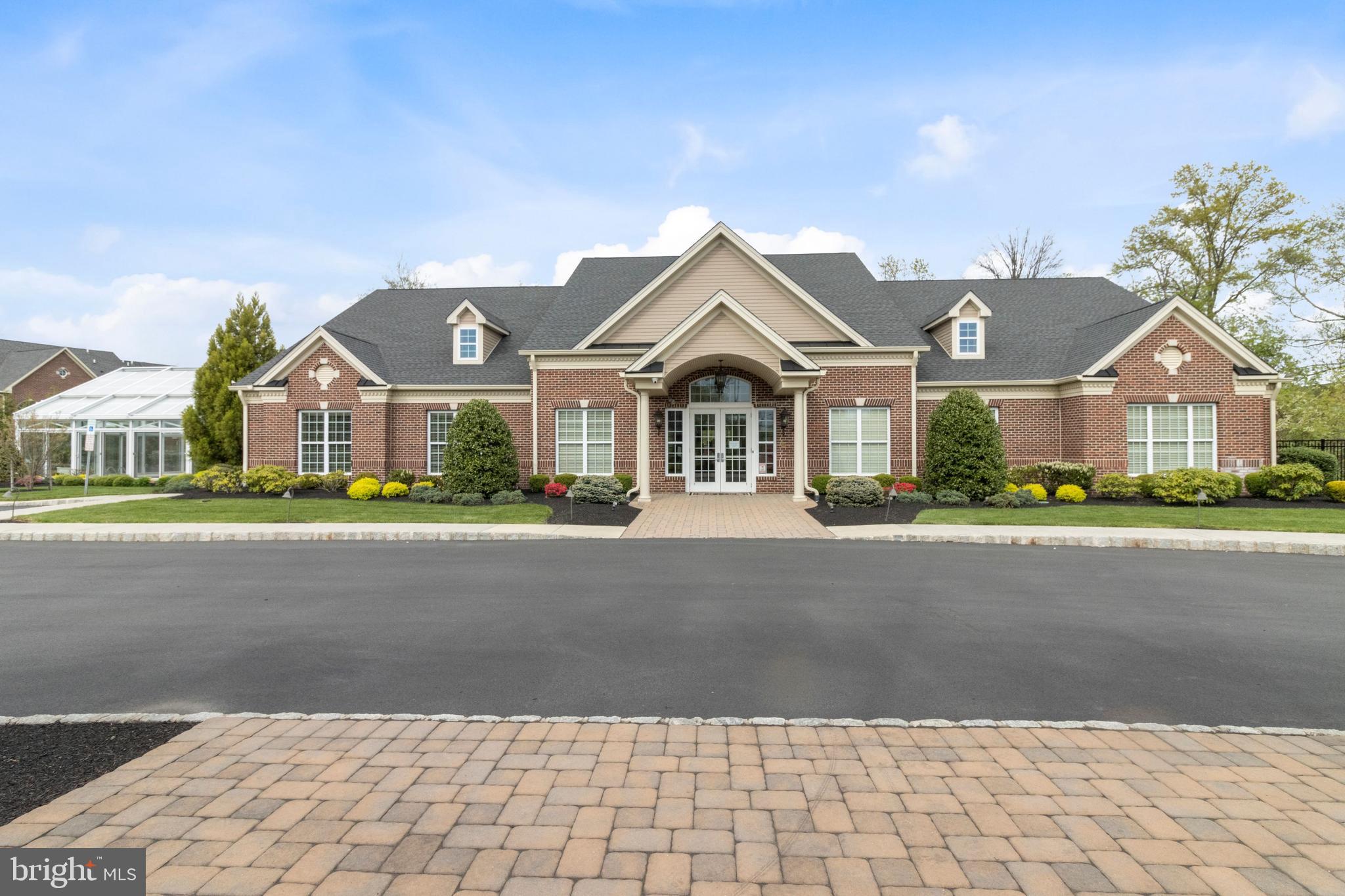 DELANCEY COURT - Residential