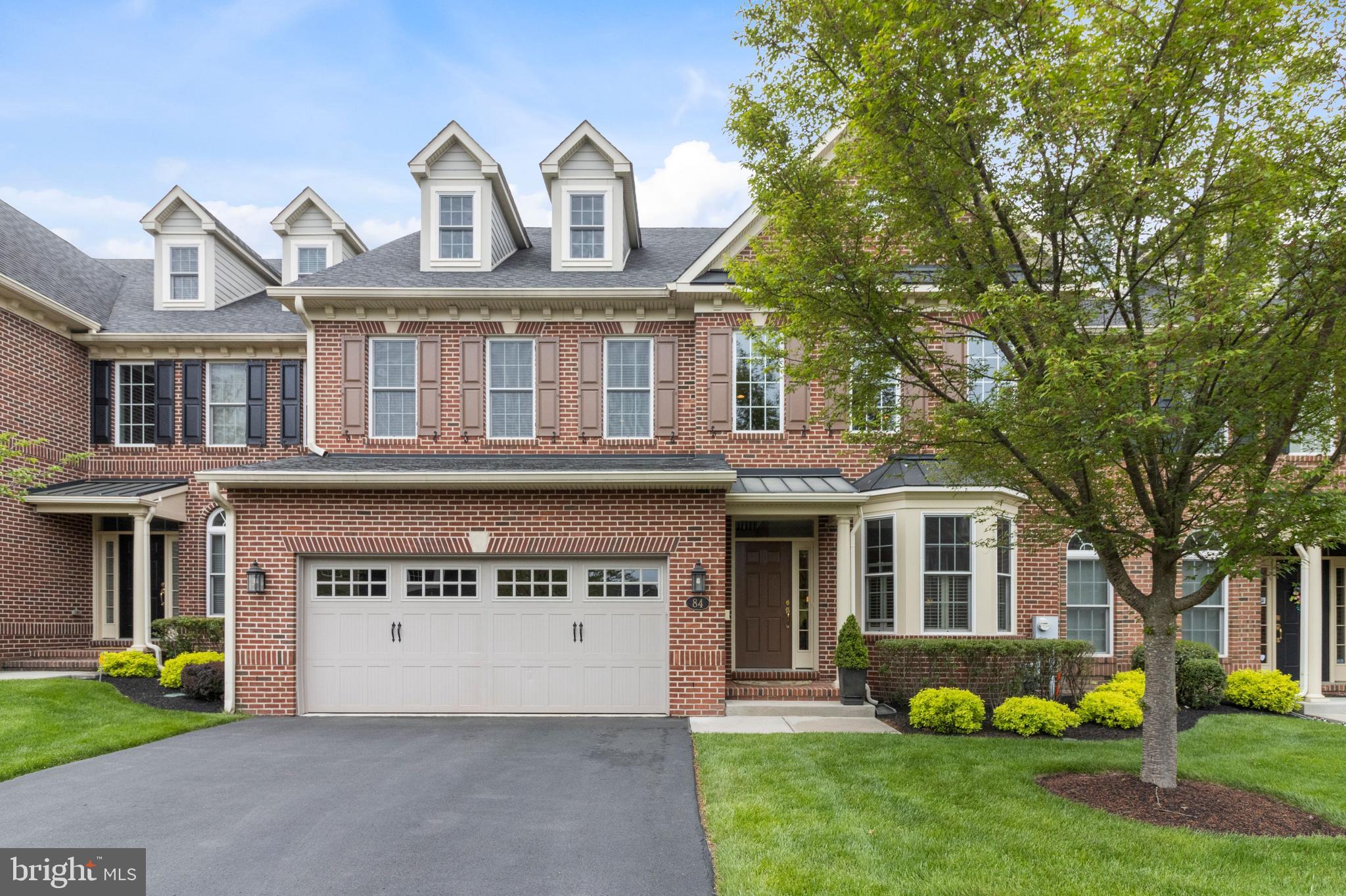 DELANCEY COURT - Residential