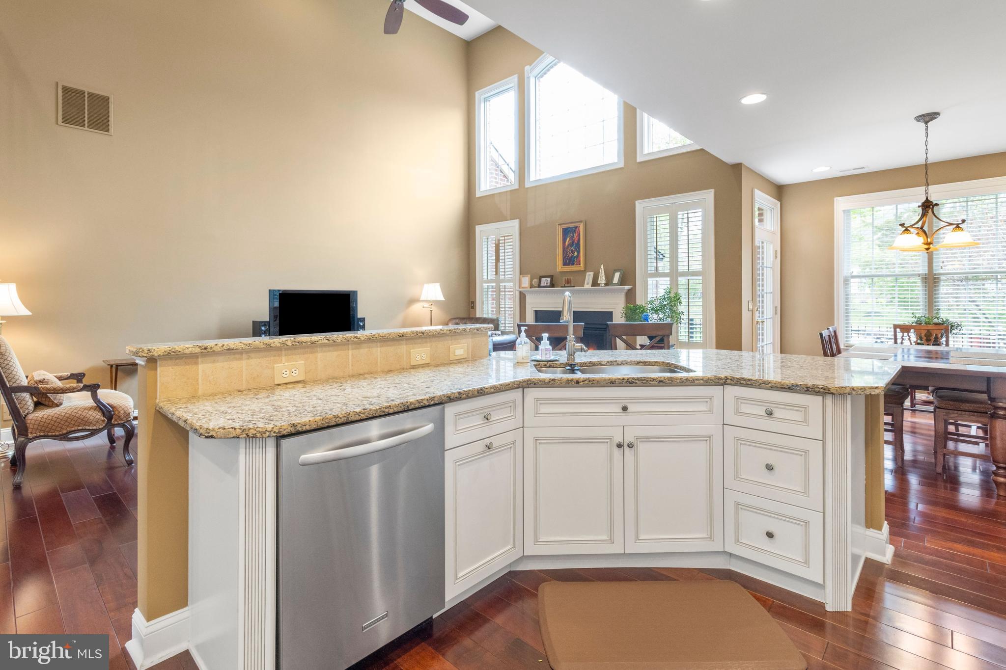 DELANCEY COURT - Residential