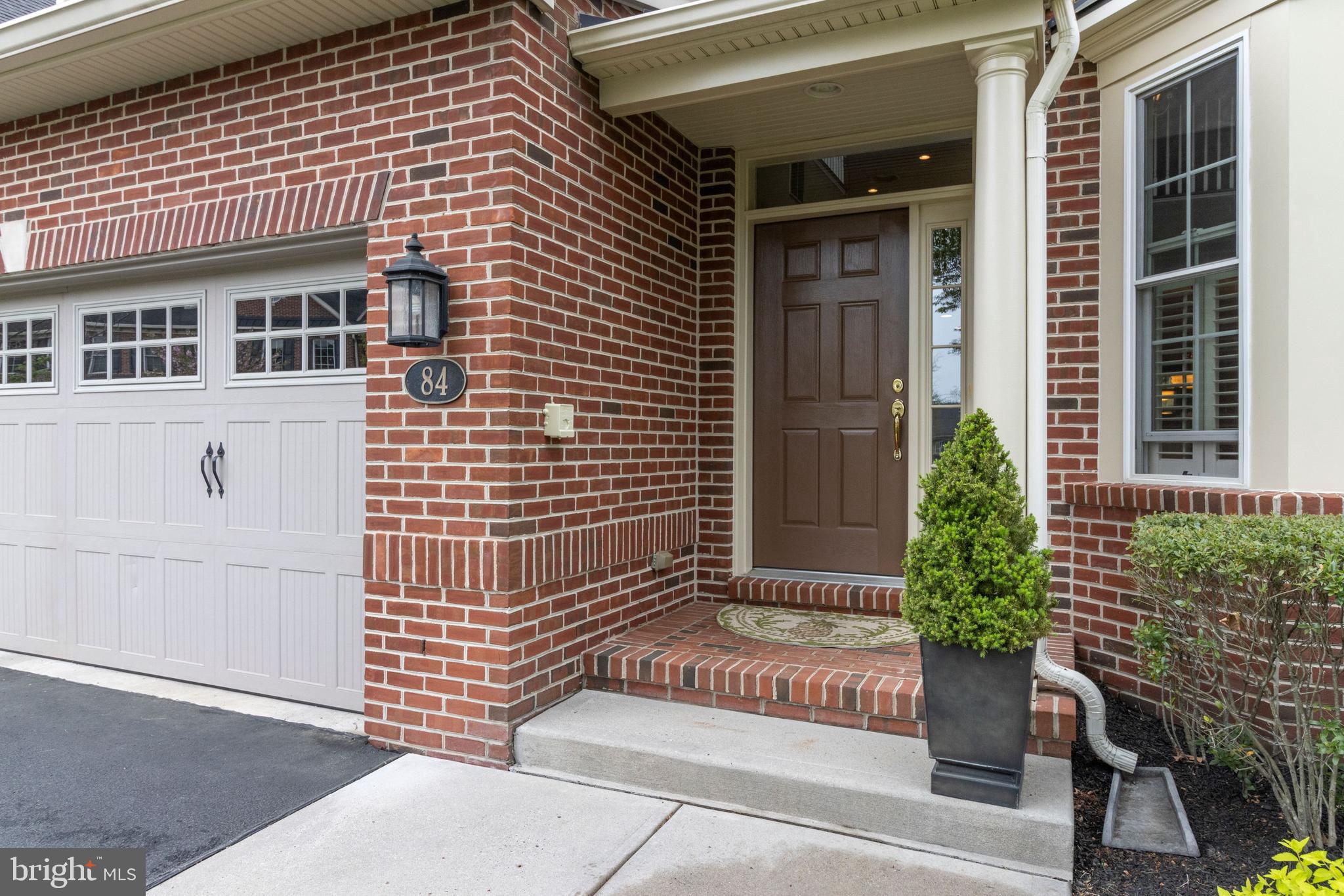 DELANCEY COURT - Residential