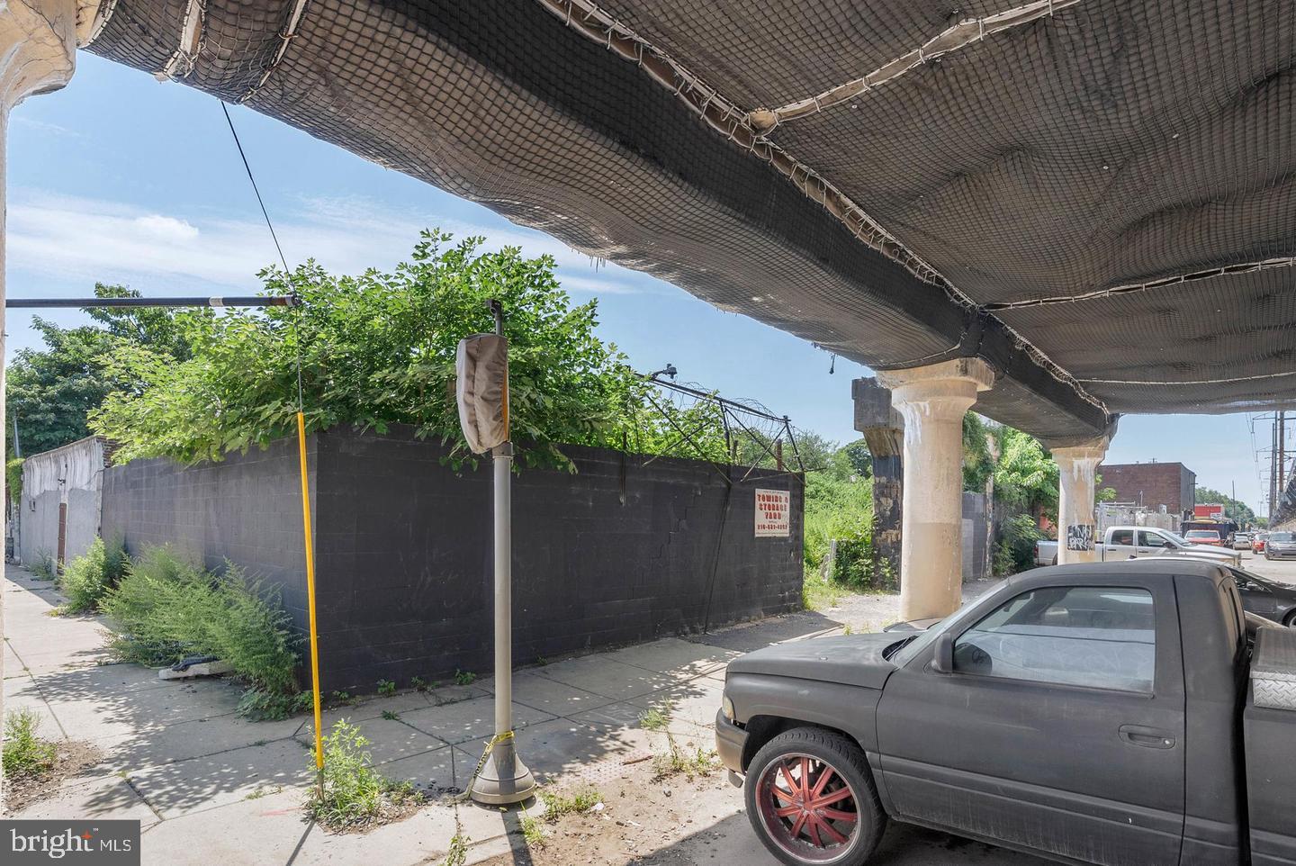 POINT BREEZE - Commercial Lease