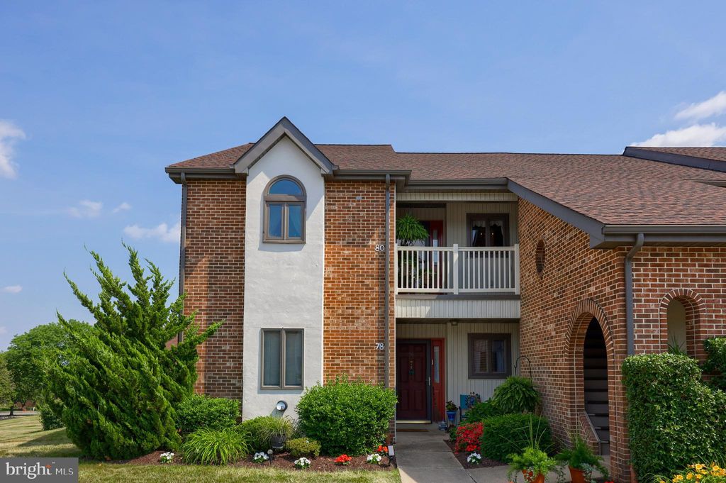 Photo of 80 Black Oak Drive, Lancaster, PA 17602 (MLS # PALA2052588)